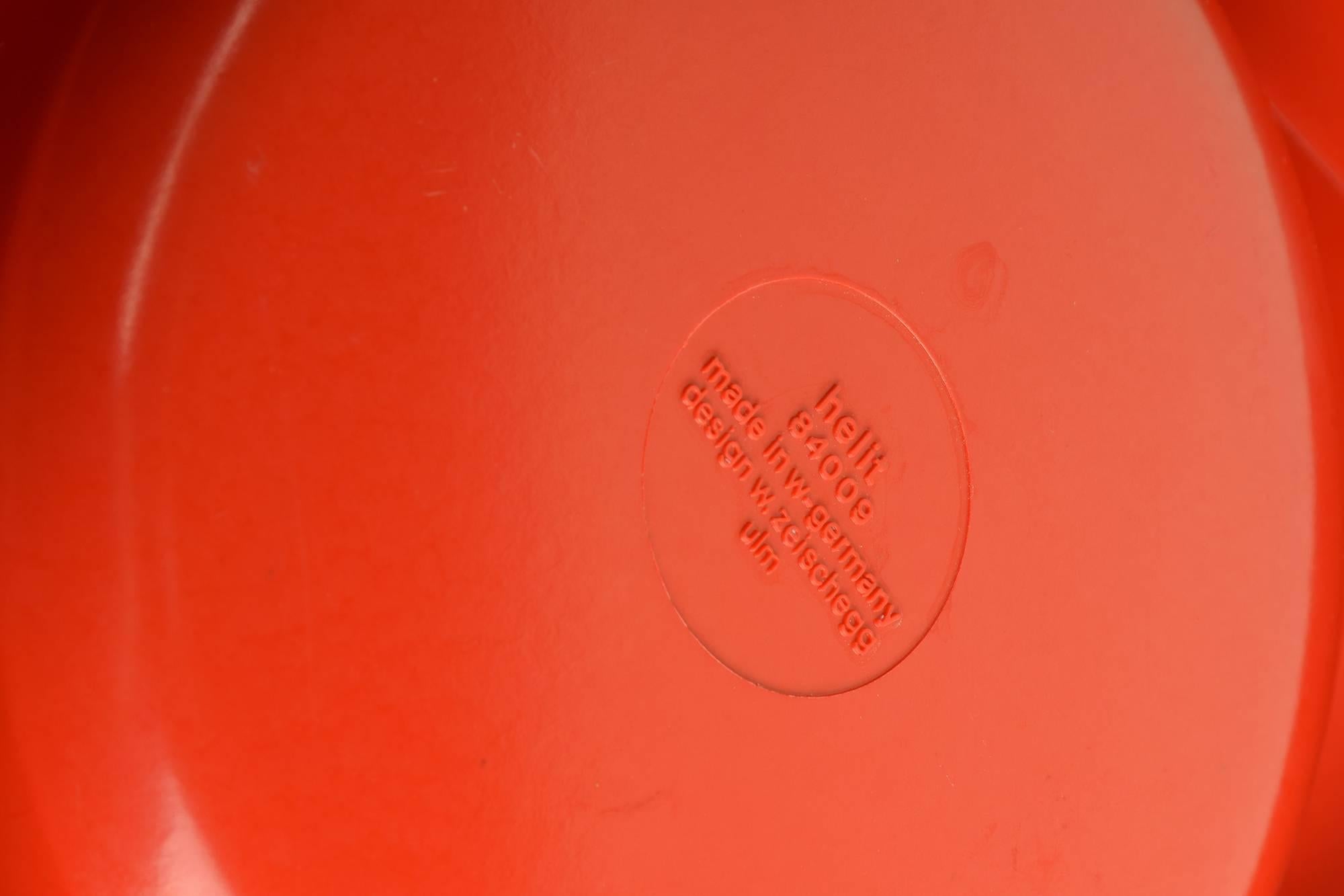 Plastica Walter Zeischegg Portacenere impilabili / Ciotole, 1967 per Helit, Plastic Fantastic in vendita