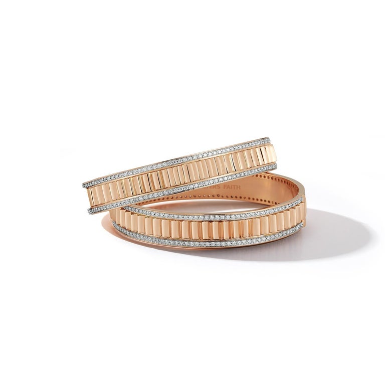 Walters Faith 18K Rose Gold and Diamond Edge Fluted Cuff Bangle In New Condition For Sale In New York, NY