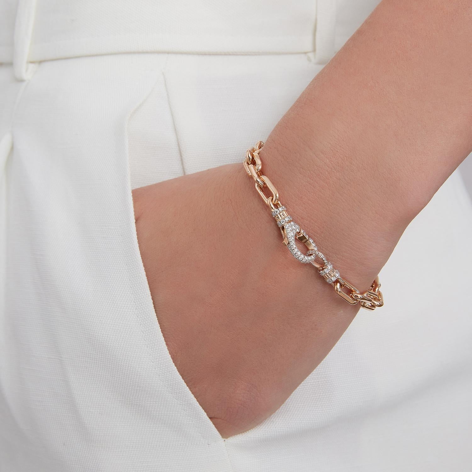 Walters Faith's Clive Collection 18K Rose Gold Chain Link Bracelet with All Diamond Lobster Clasp. 1.2 Diamond Carat Weight. Bracelet has 10 double links, fitting a 6.5