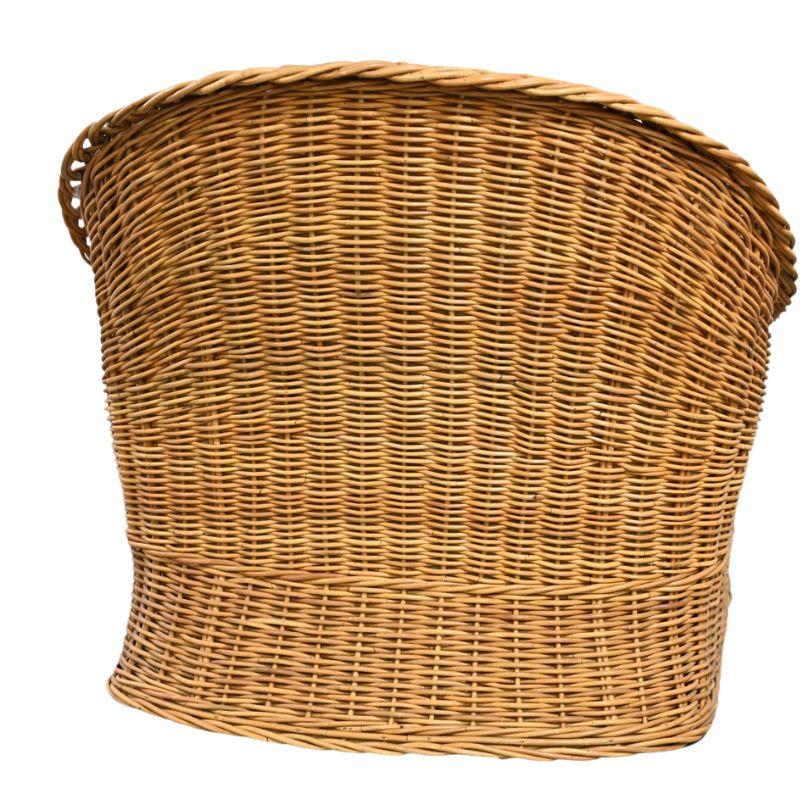 Walters Wicker Oversized Indoor Barrel Club Chair In Good Condition For Sale In Locust Valley, NY