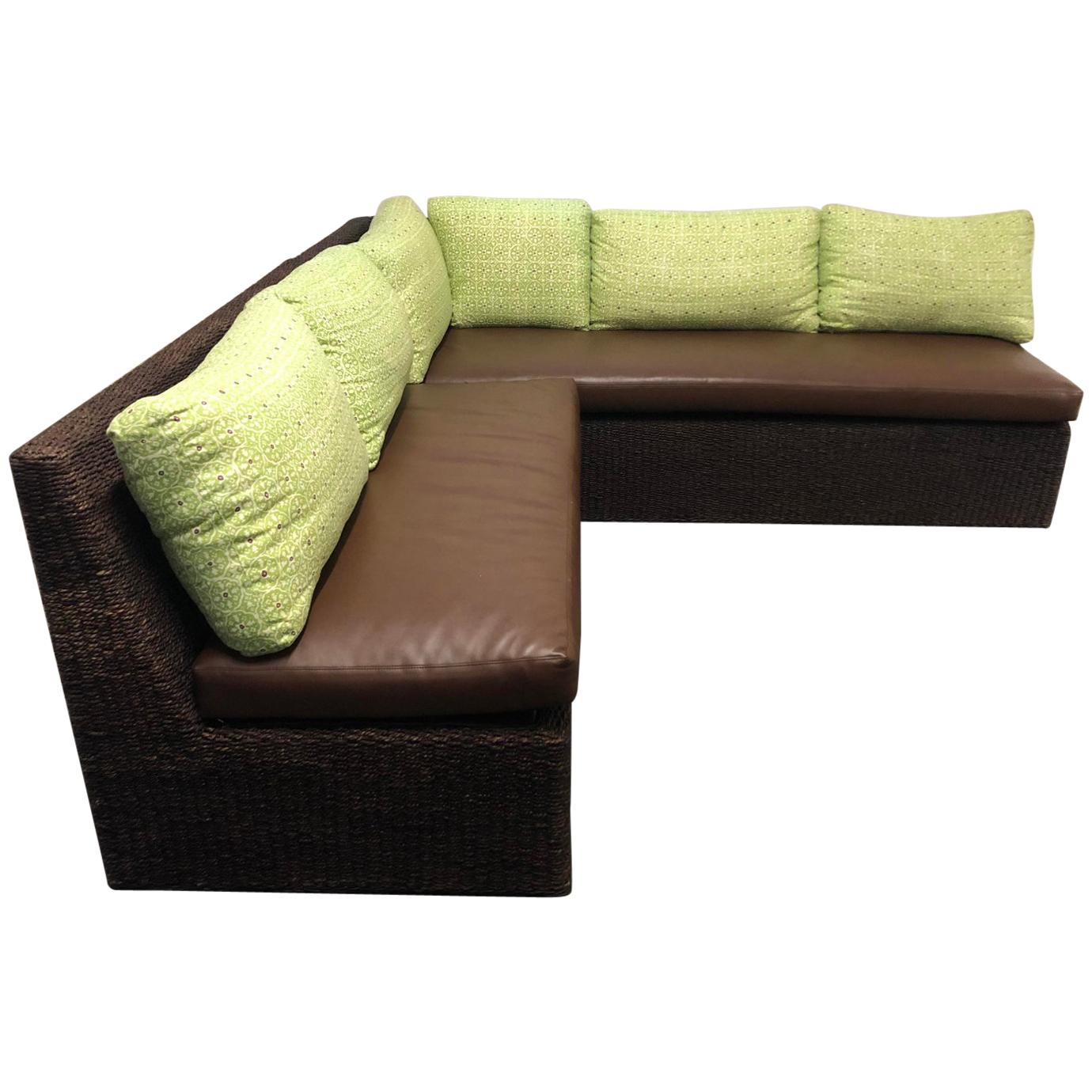 Walter's Wicker Works Two-Piece Sectional im Angebot