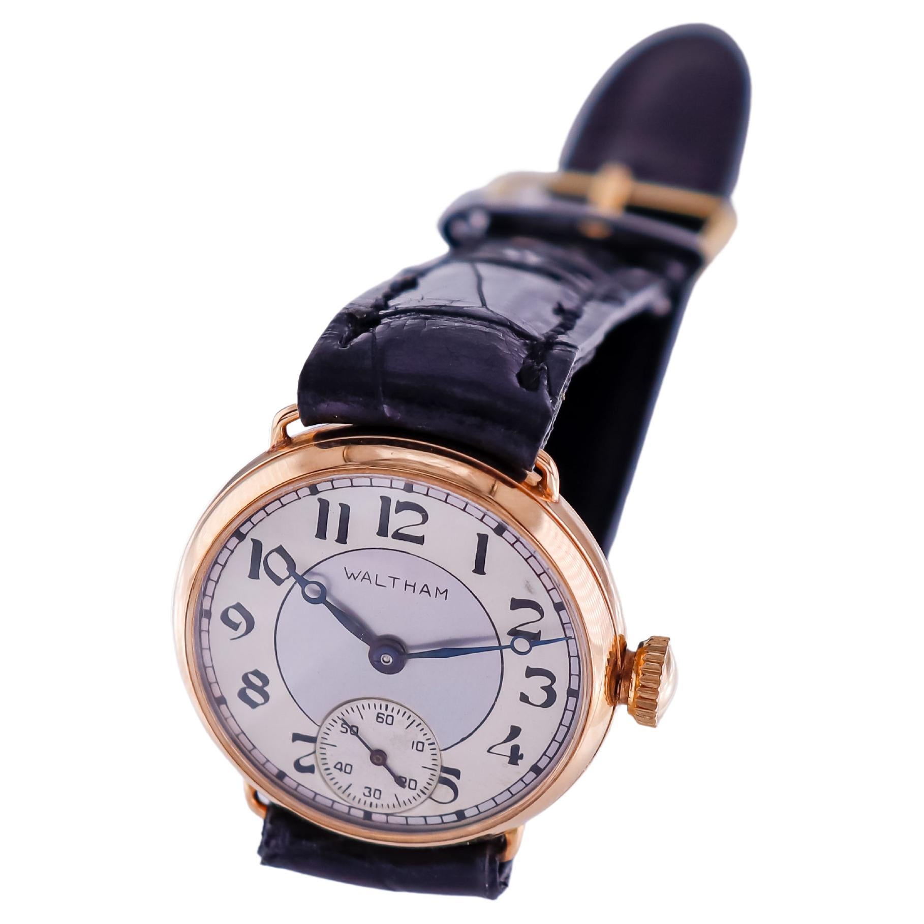 Women's or Men's Waltham 14 Karat Yellow Gold Art Deco Campaign Style Watch One Hundred Years Old