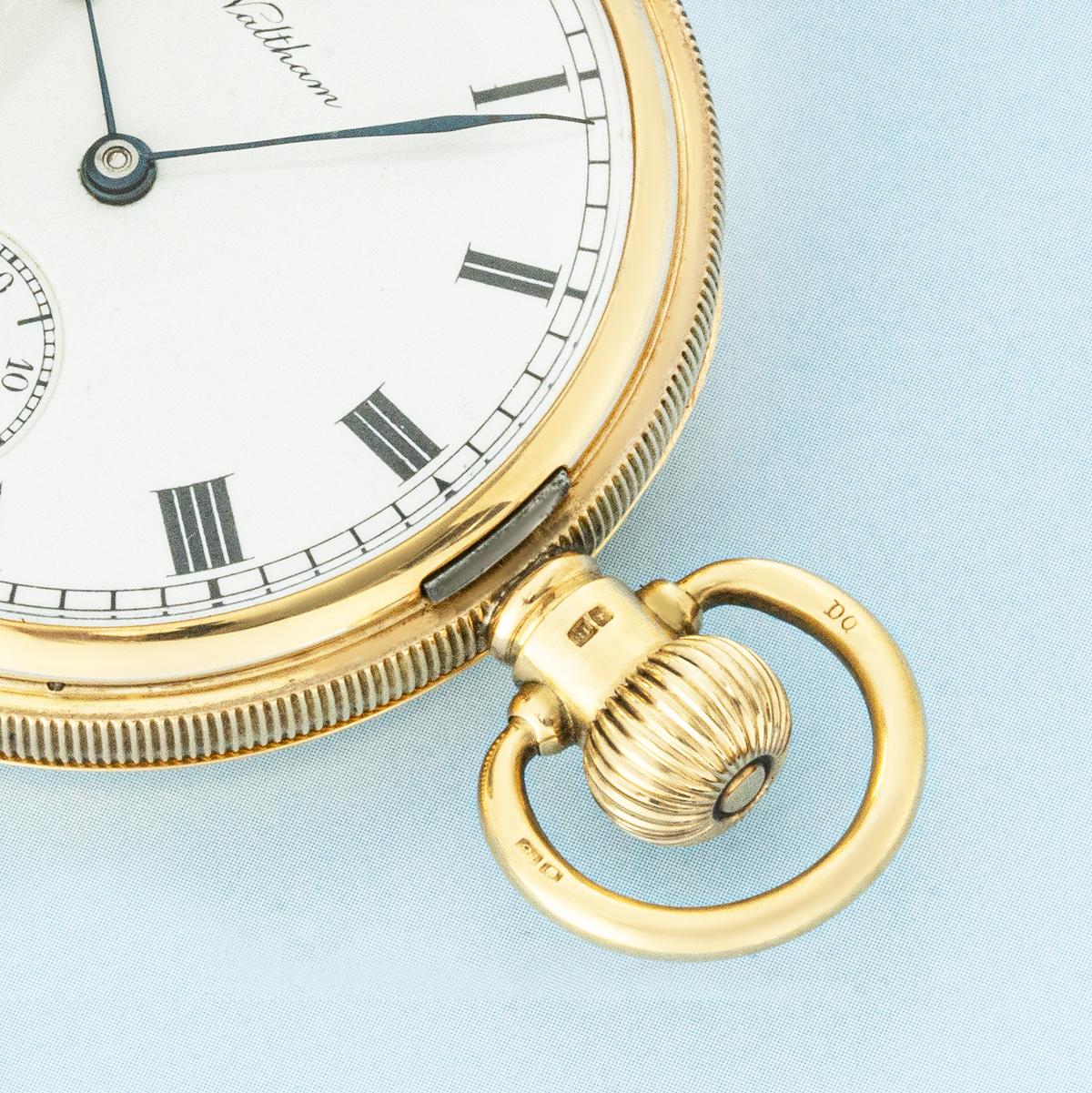 Waltham. A Gold Hunter Keyless Pocket Watch C1915 In Excellent Condition In London, GB
