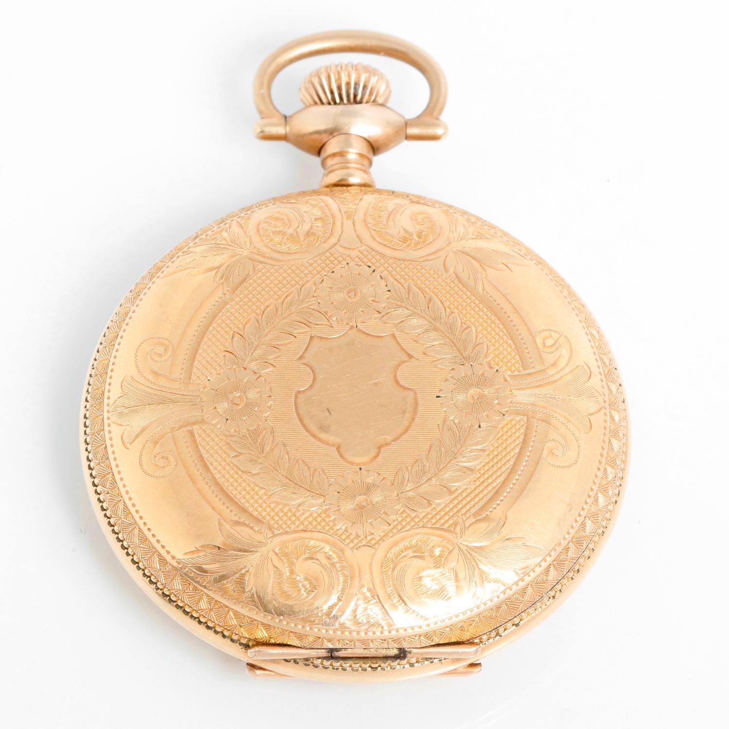 Waltham Antique 17 Jewels Large  Mens Gold Filled Pocket Watch In Good Condition In Dallas, TX