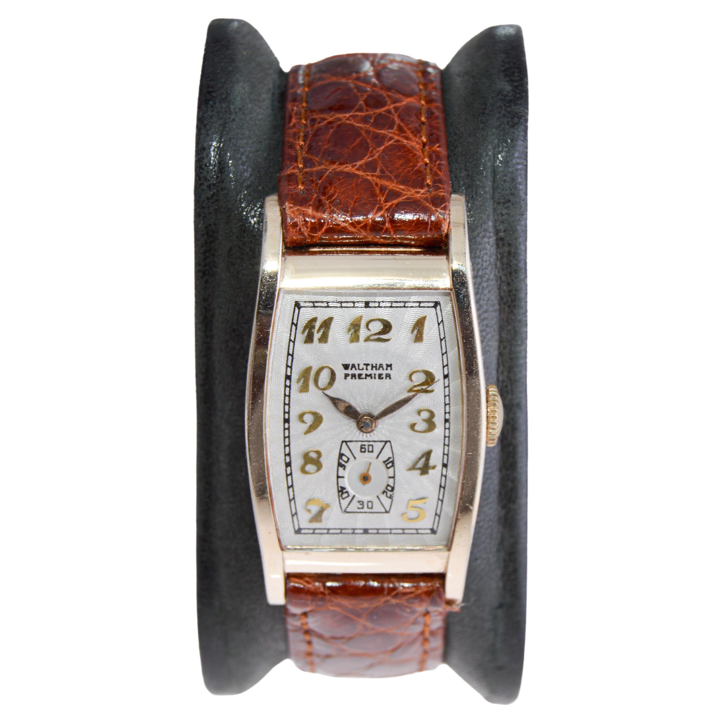 Waltham Art Deco a carica d'oro con quadrante con motore Breguet del 1939