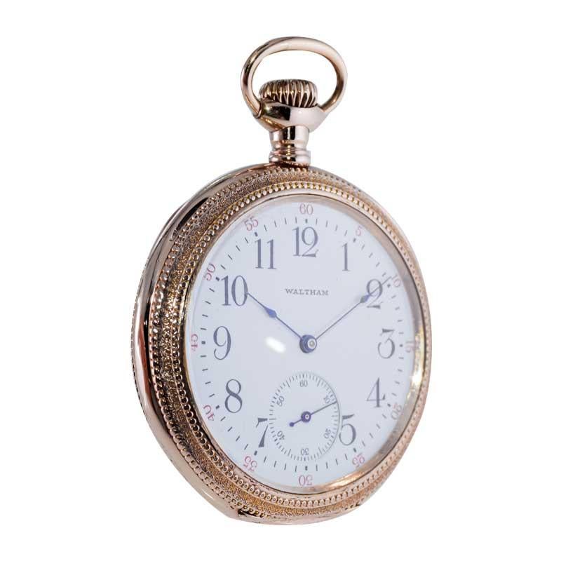 Women's or Men's Waltham Open Faced American Pocket Watch with Period Watch Chain from 1934 For Sale