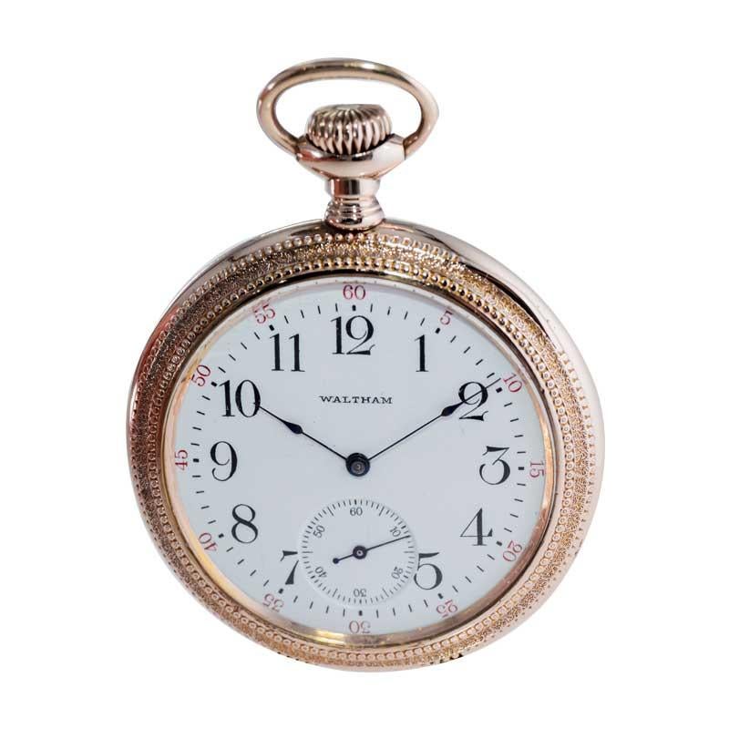 Waltham Open Faced American Pocket Watch with Period Watch Chain from 1934 For Sale 2