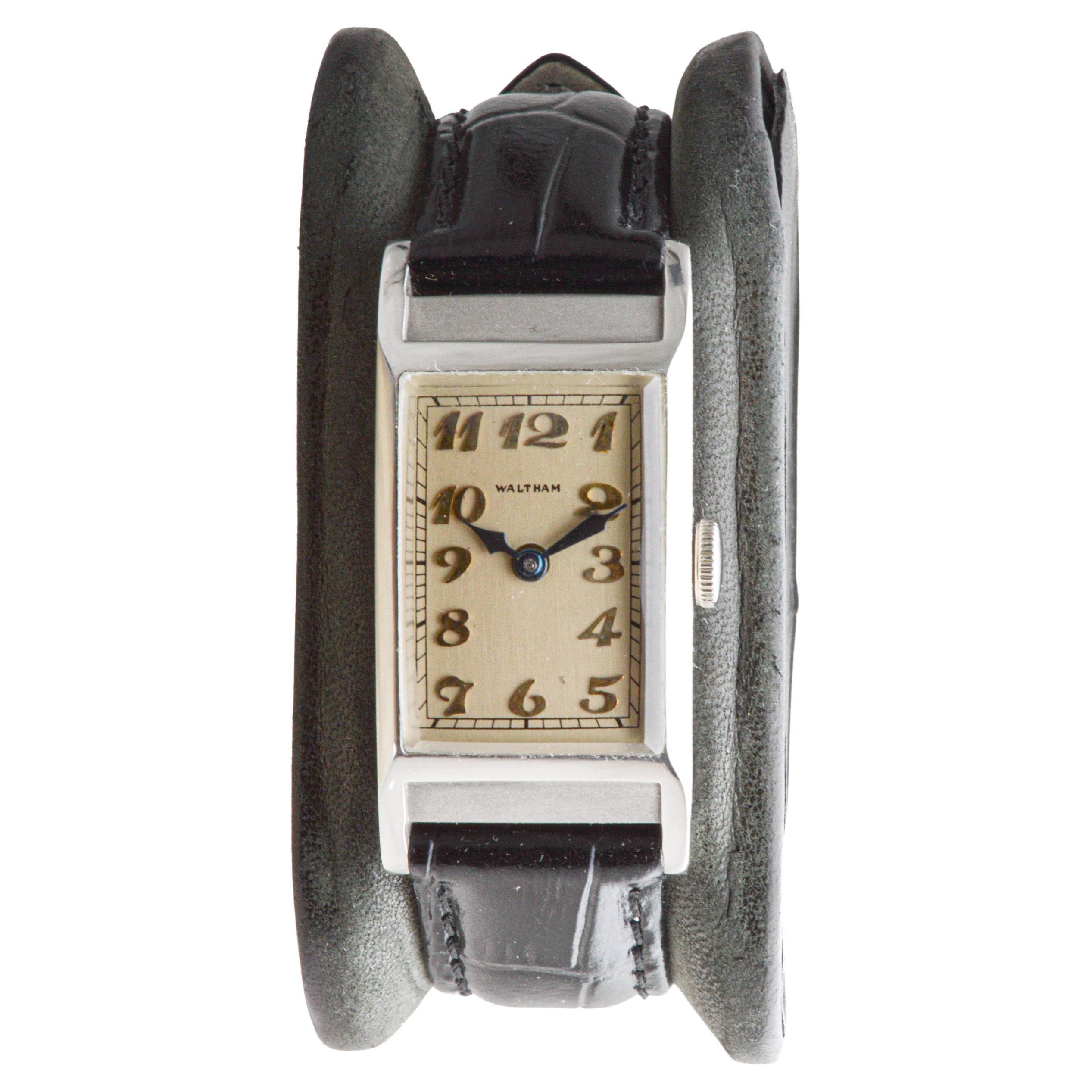 Women's or Men's Waltham Platinum Rare Art Deco Watch with Original Dial from 1936 For Sale
