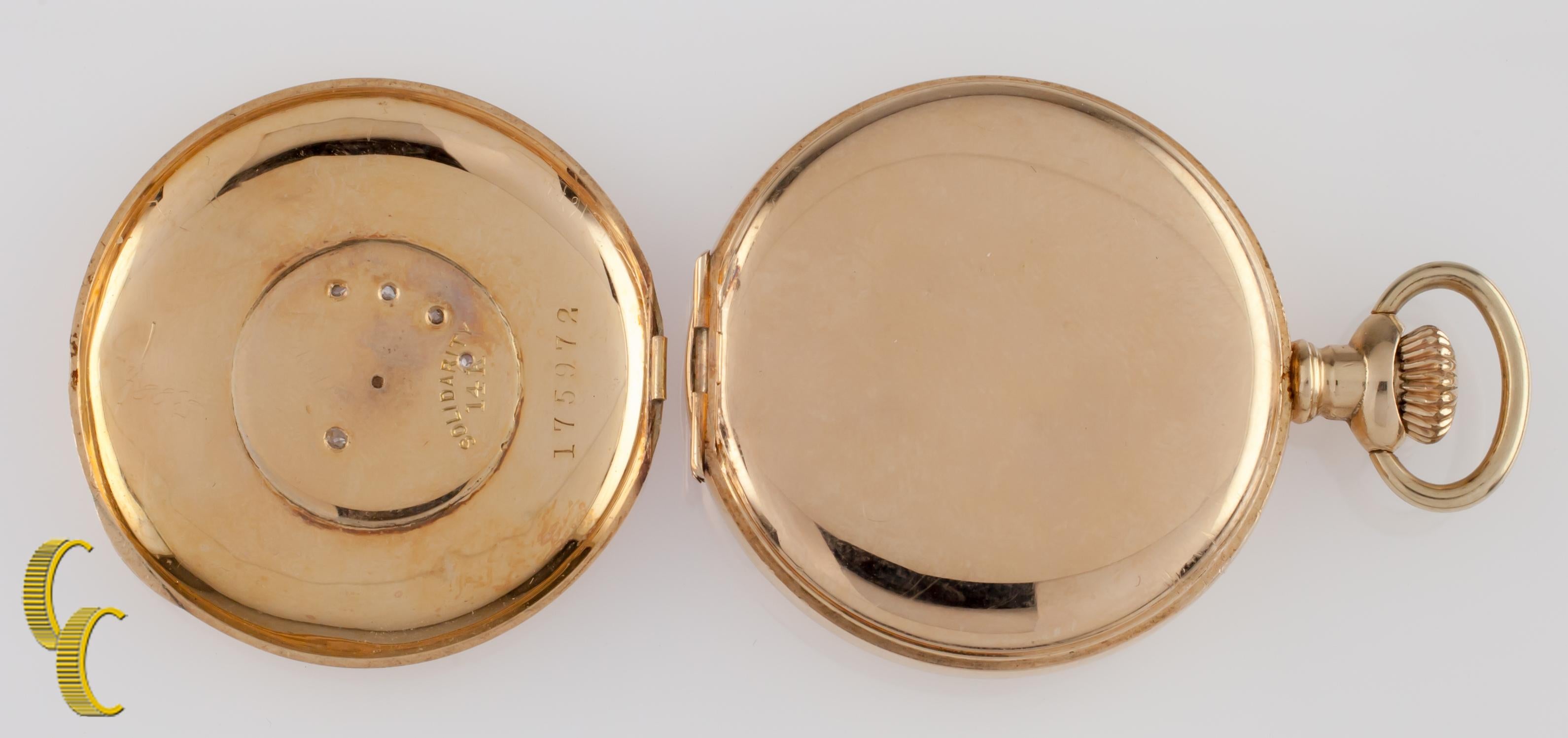 Waltham Seaside 14 Karat Yellow Gold Full Hunter Pocket Watch 7J 1901 In Fair Condition In Sherman Oaks, CA