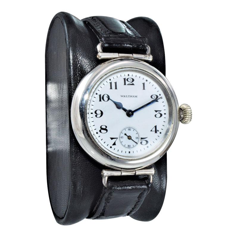 FACTORY / HOUSE: Waltham Watch Company
STYLE / REFERENCE: Campaign / Military Style
METAL / MATERIAL: Sterling Silver
CIRCA / YEAR: 1918
DIMENSIONS / SIZE: Length 44mm X Diameter 35mm 
MOVEMENT / CALIBER: Manual Winding / 7 Jewels 
DIAL / HANDS: