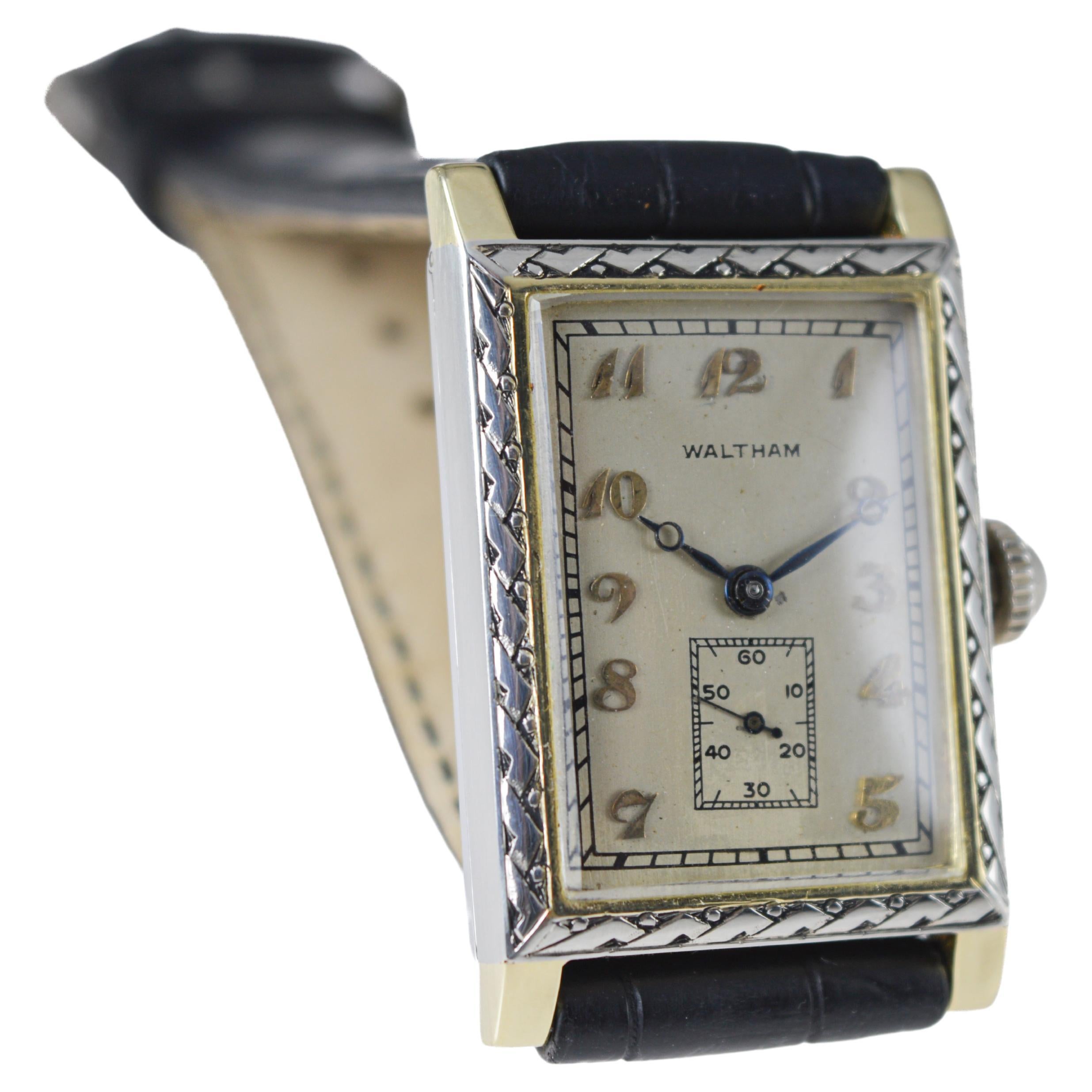 Waltham Two Tone 14Kt. Solid Gold Rectangle Art Deco Watch circa 1927 For Sale 2