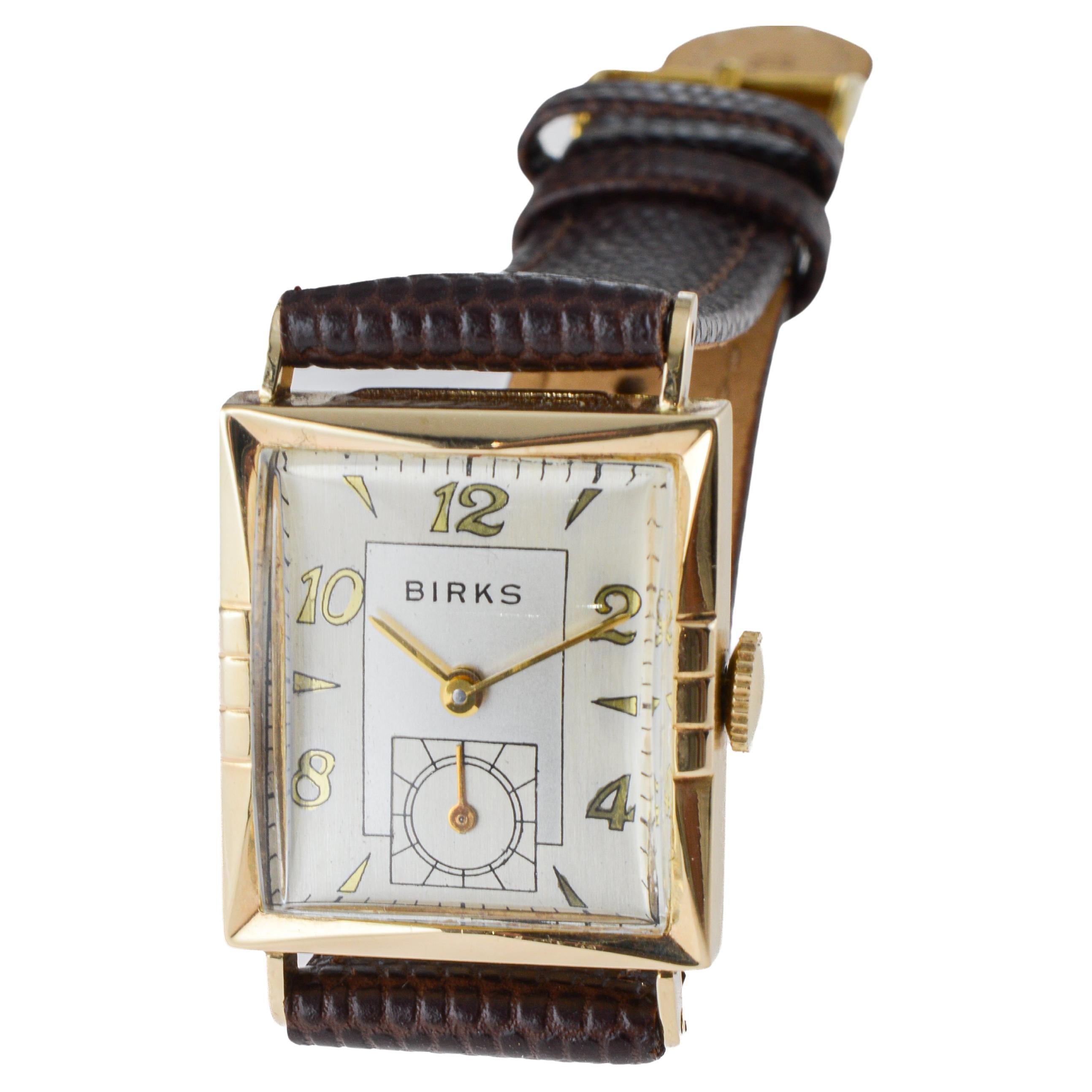 Waltham Yellow Gold Art Deco Watch circa 1950's For Sale 5