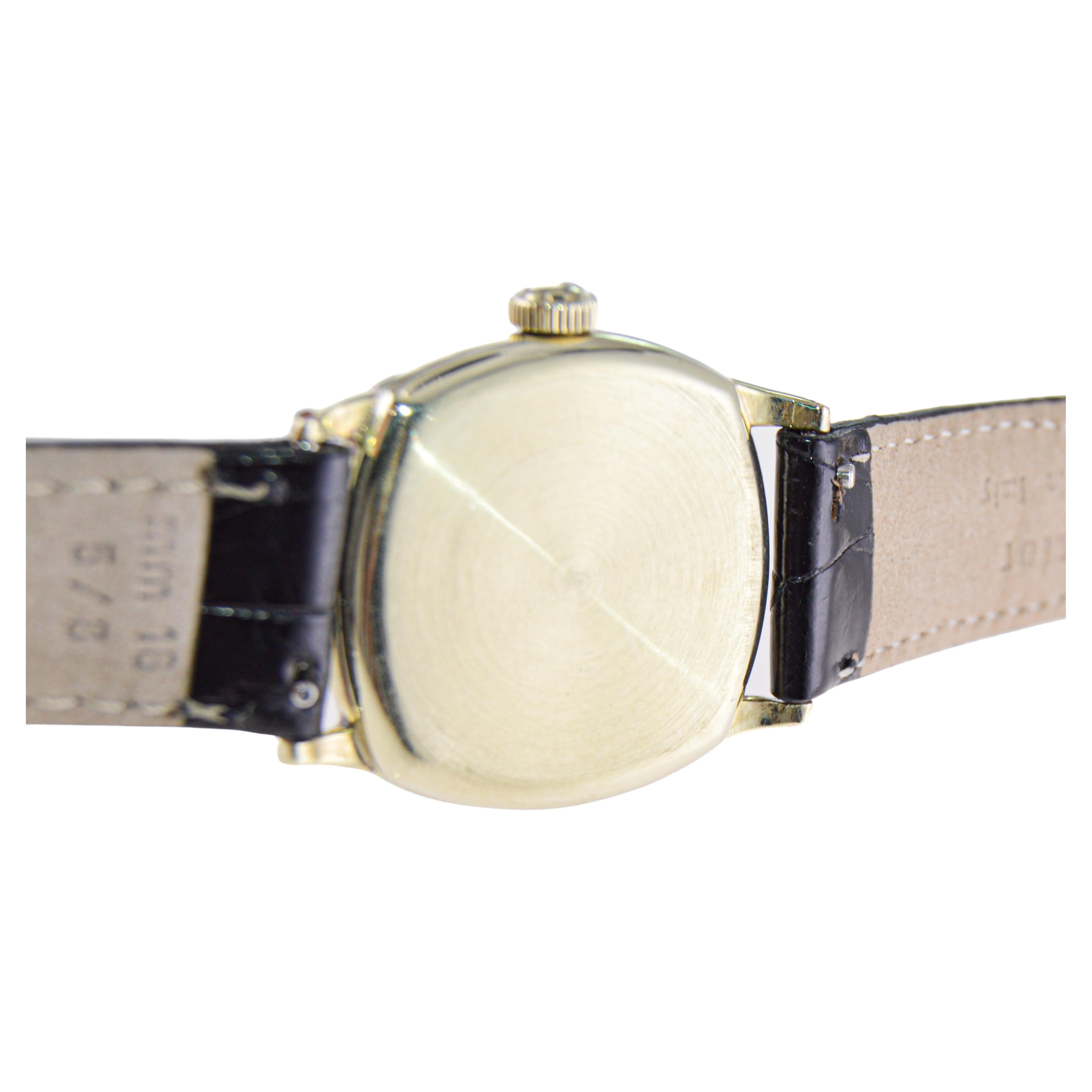Waltham Yellow Gold Filled Art Deco Cushion Shaped Watch from 1926 For Sale 5