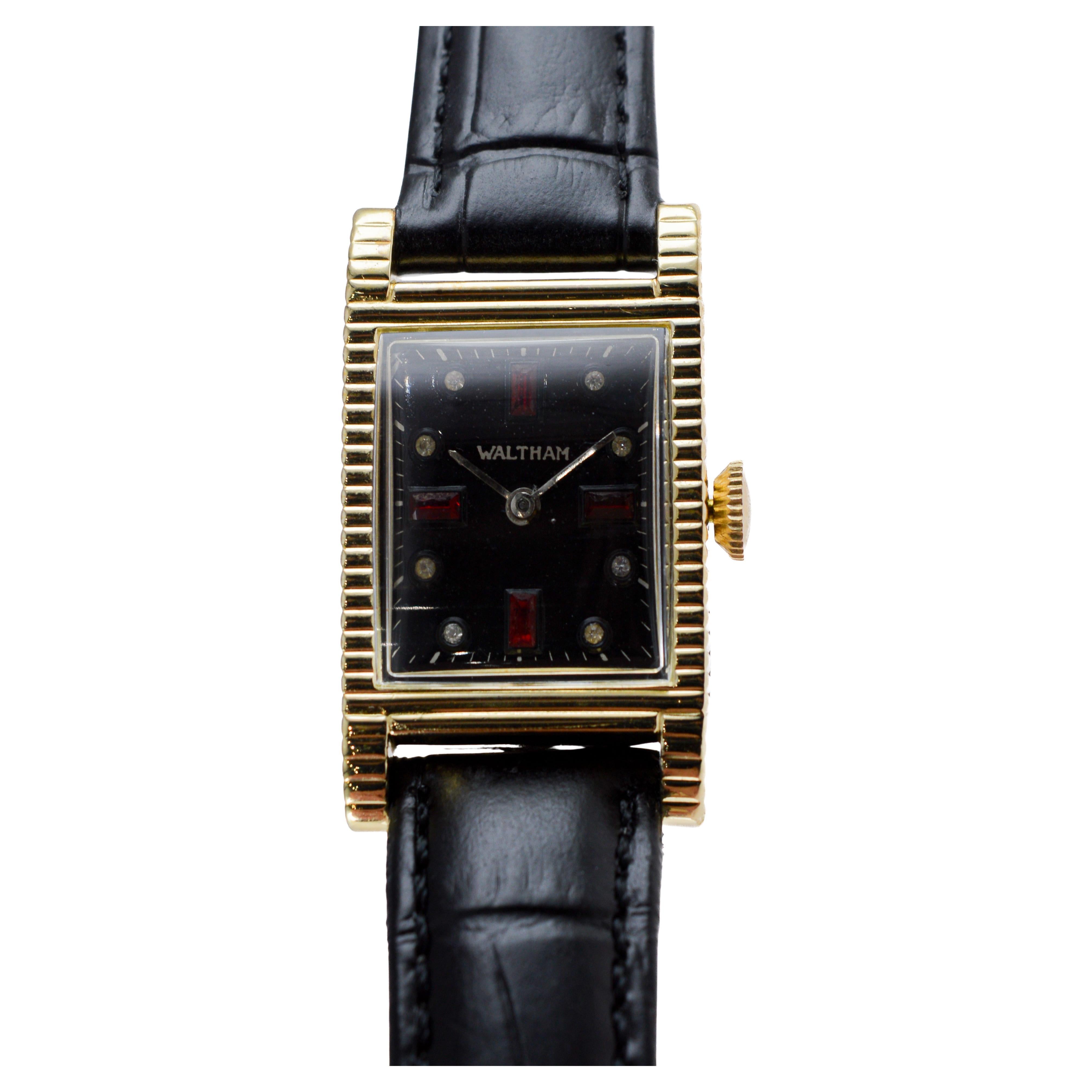 Reloj Waltham Estilo Tanque Art Decó Lleno de Oro Amarillo Años 40 en venta 5