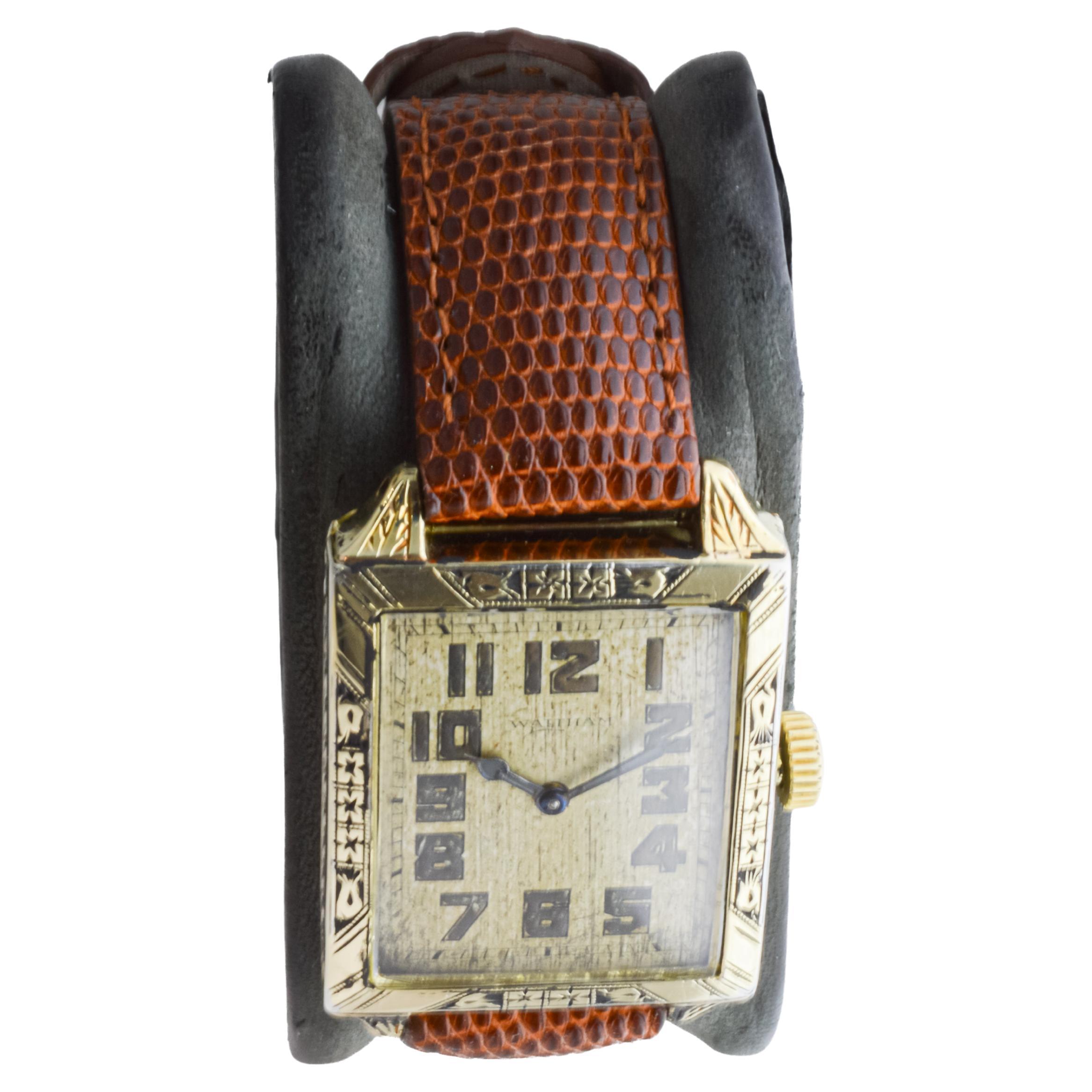 Women's or Men's Waltham Yellow Gold Filled Art Deco Watch with Original Dial from 1926 For Sale