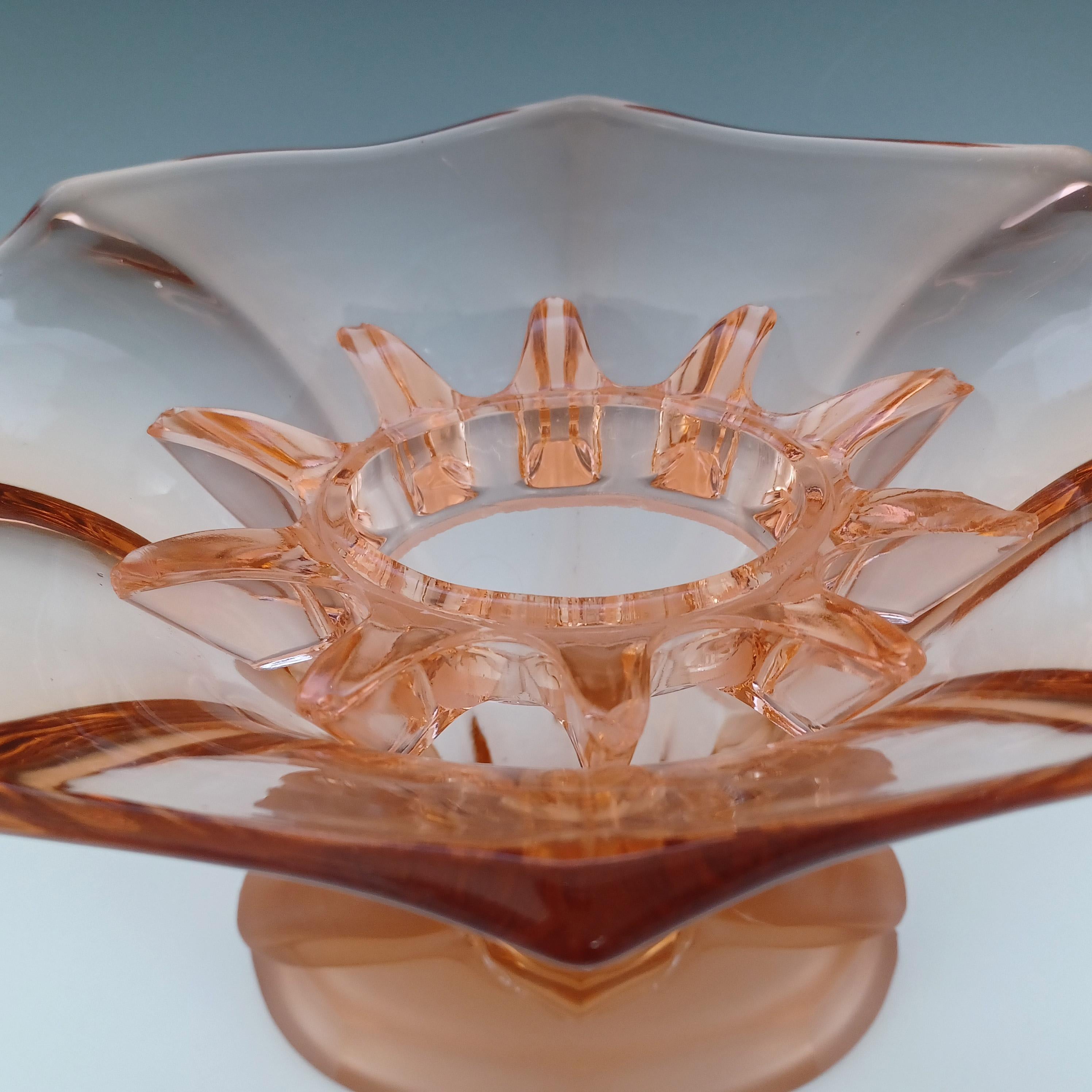 Walther & Söhne 1930's Art Deco Pink Glass 'Windsor' Vase For Sale 2