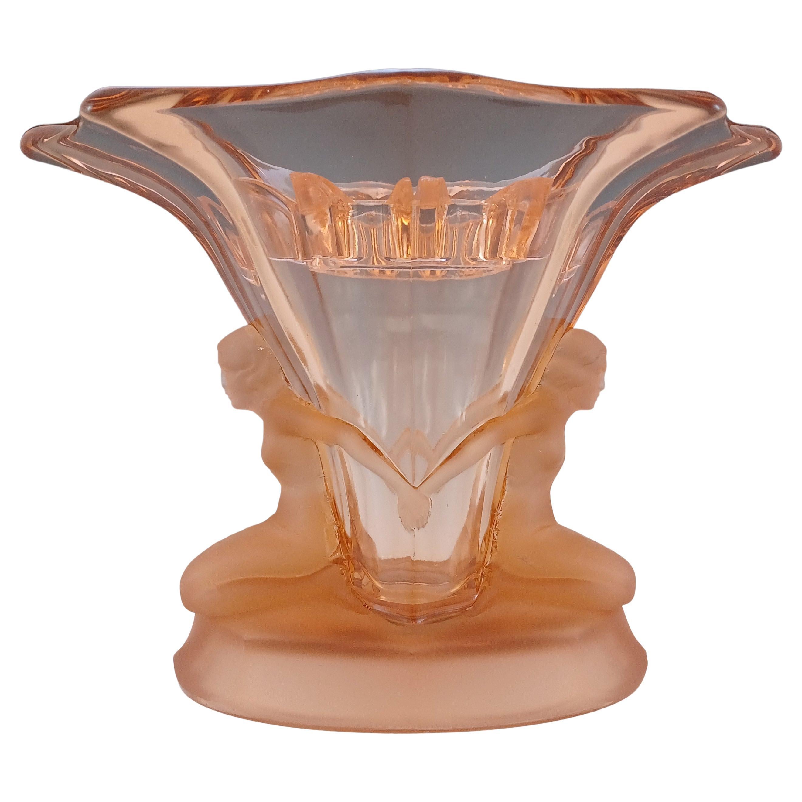 Walther & Söhne 1930's Art Deco Pink Glass 'Windsor' Vase