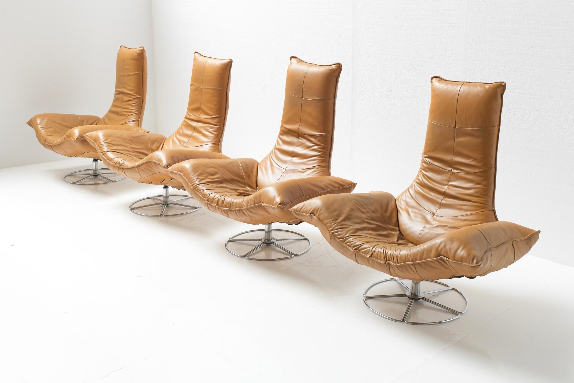 Wammes Cognac Leather Lounge Chairs by Gerard Van Den Berg for Montis, 1978 3
