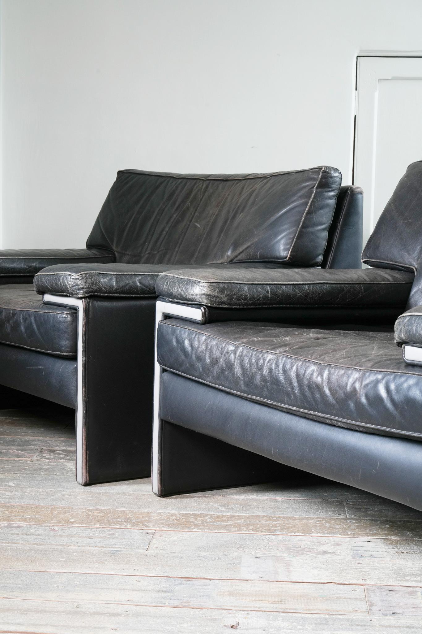 Wammes Lounge Chairs by Gerard van den Berg In Good Condition For Sale In Conwy, GB