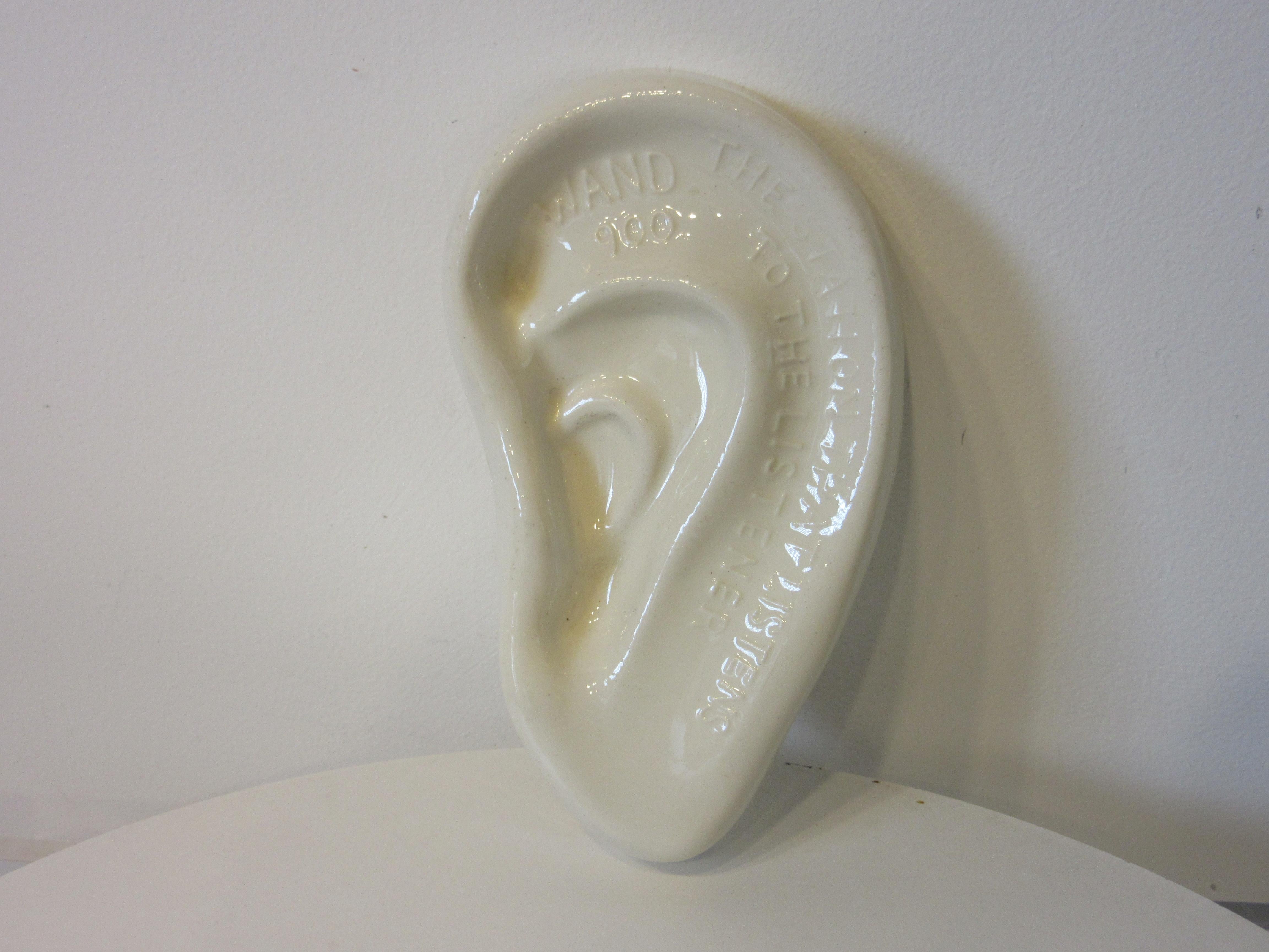 Wand 900 AM Radio Station Ceramic Ear Ashtray 2