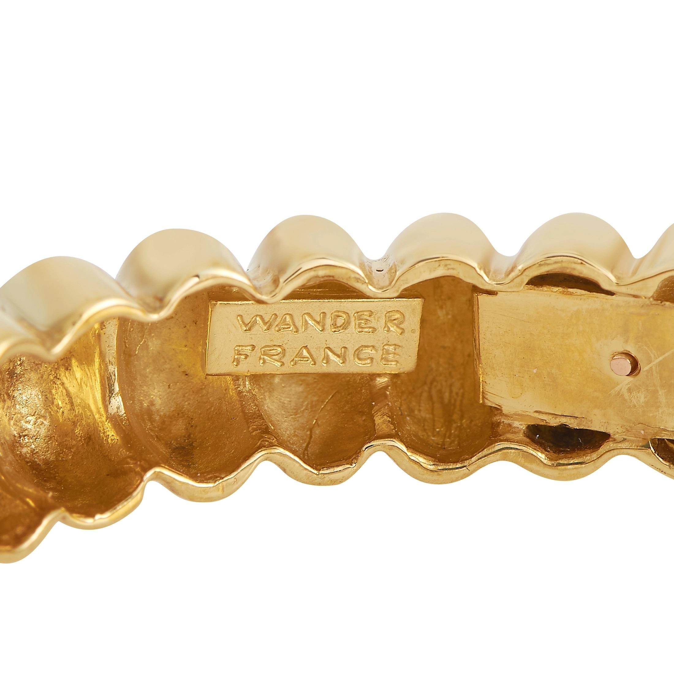 Round Cut Wander France 18K Yellow Gold 3.00 ct Sapphire Bracelet