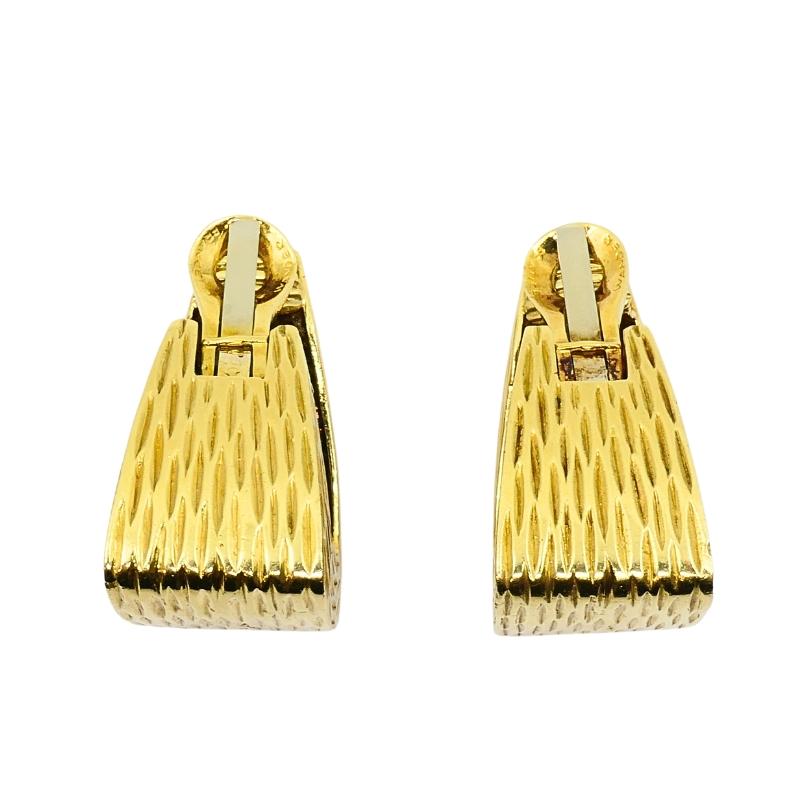 Wander France  Boucles d'oreilles modernes en or 18k à pince géométrique en vente 4