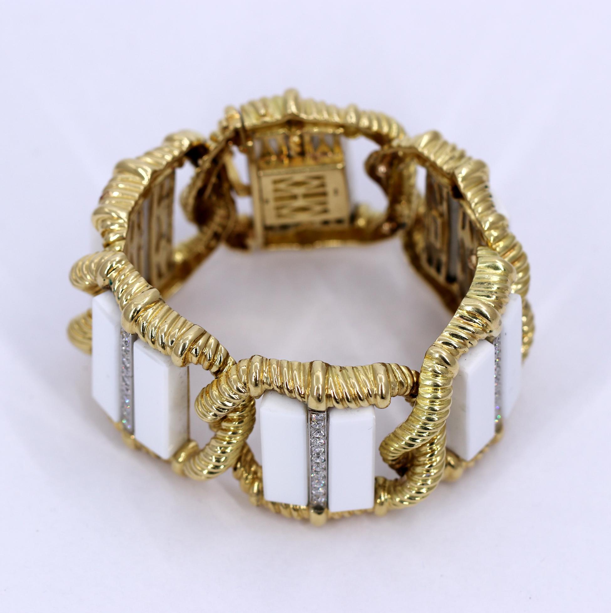 Wander White Onyx and Diamond Gold Bracelet In Good Condition In Palm Beach, FL