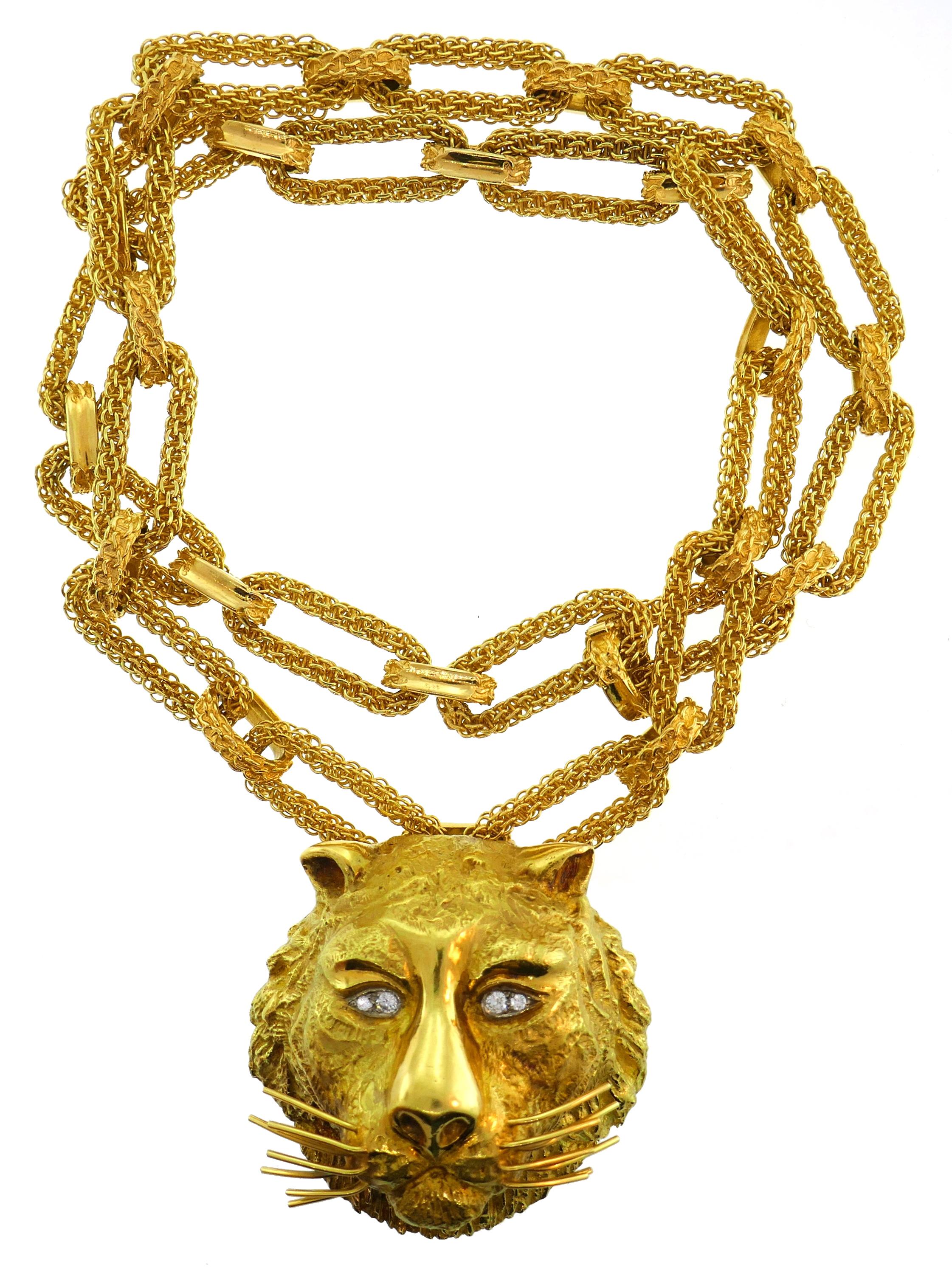 Wander Yellow Gold Leo Pendant Pin Brooch Zodiac Lion, 1970s In Good Condition In Beverly Hills, CA