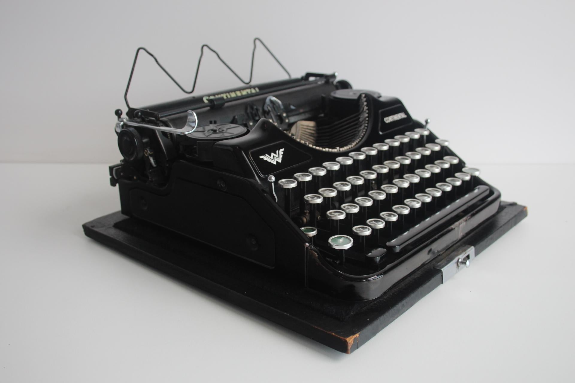 Metà XX secolo Macchina da scrivere Wanderer 