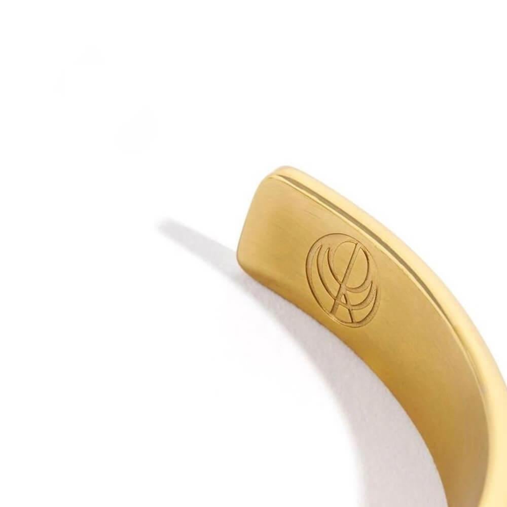 Yellow Gold Plated Wanderlust Bangle Bracelet by Cristina Ramella  In New Condition For Sale In Newark, DE