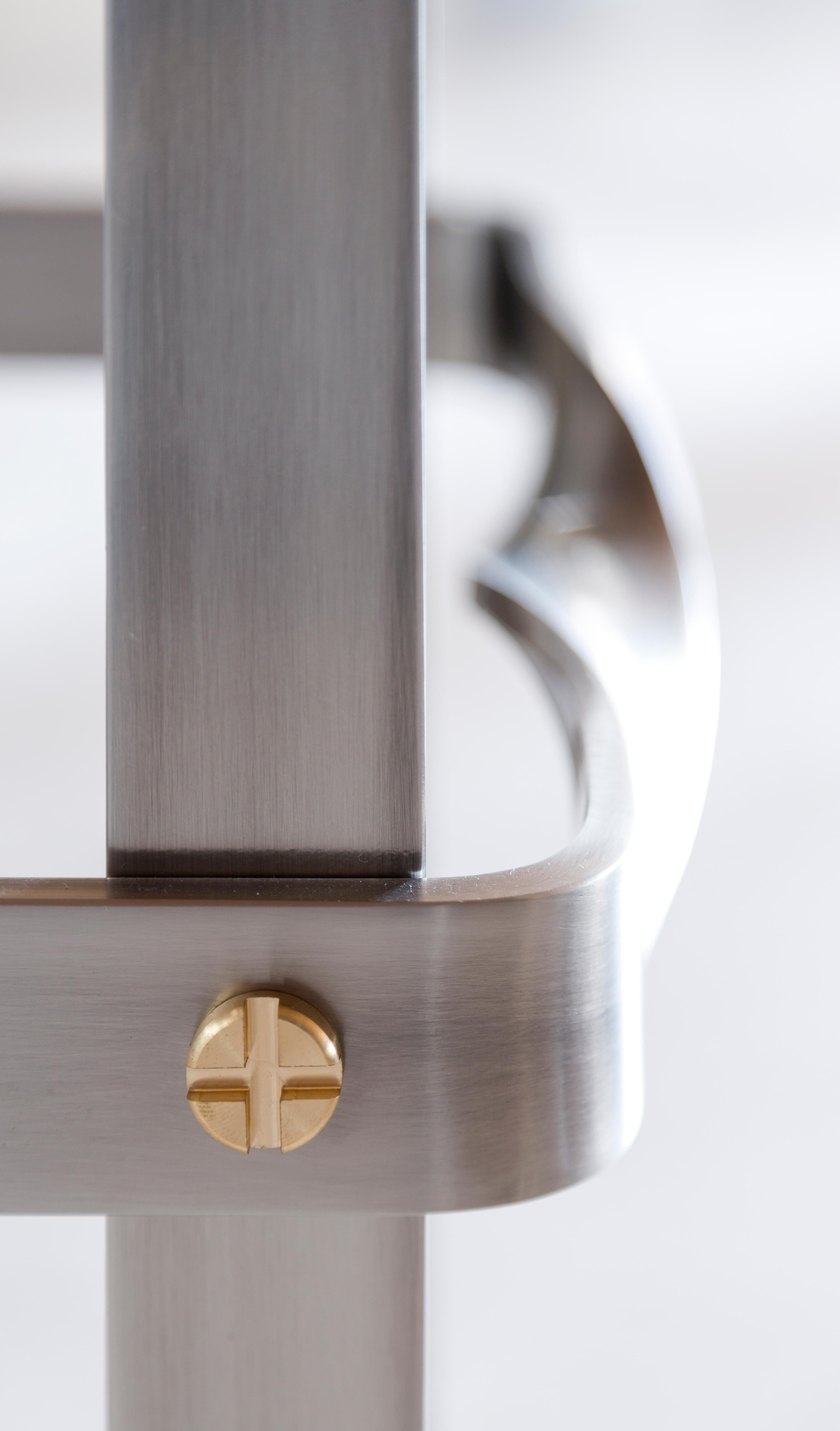 Tabouret de bar de comptoir de cuisine Contemporary A Silver Steel Natural Tobacco Leather en vente 5