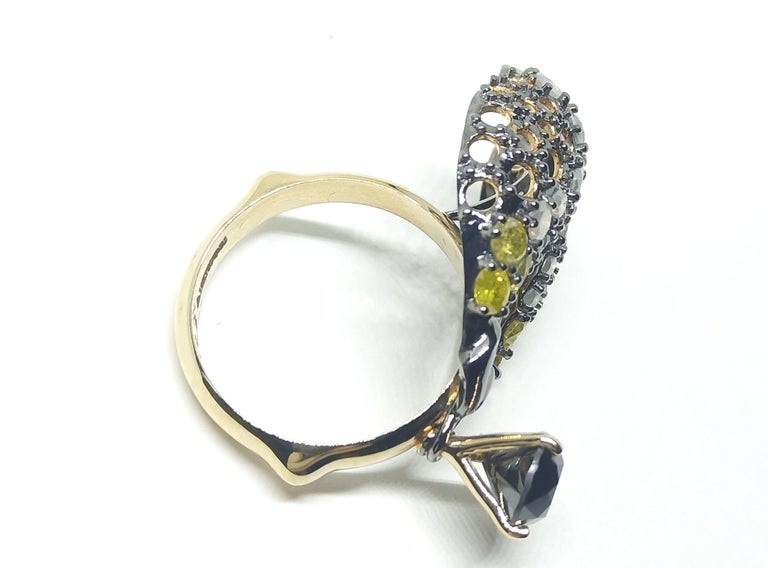 Women's Want Facelift? Amaze Yourself with One of a Kind Color Diamond Gold Fashion Ring For Sale