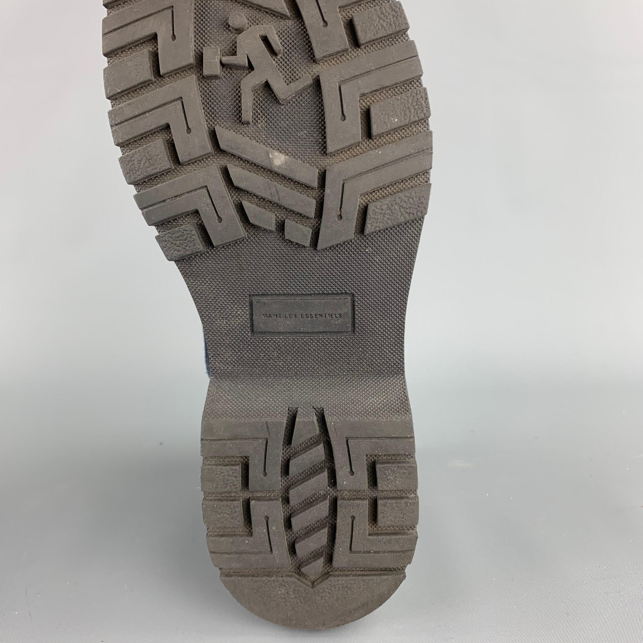 Men's WANT LES ESSENTIELS Size 11 Indigo Denim Pull On Ankle Boots