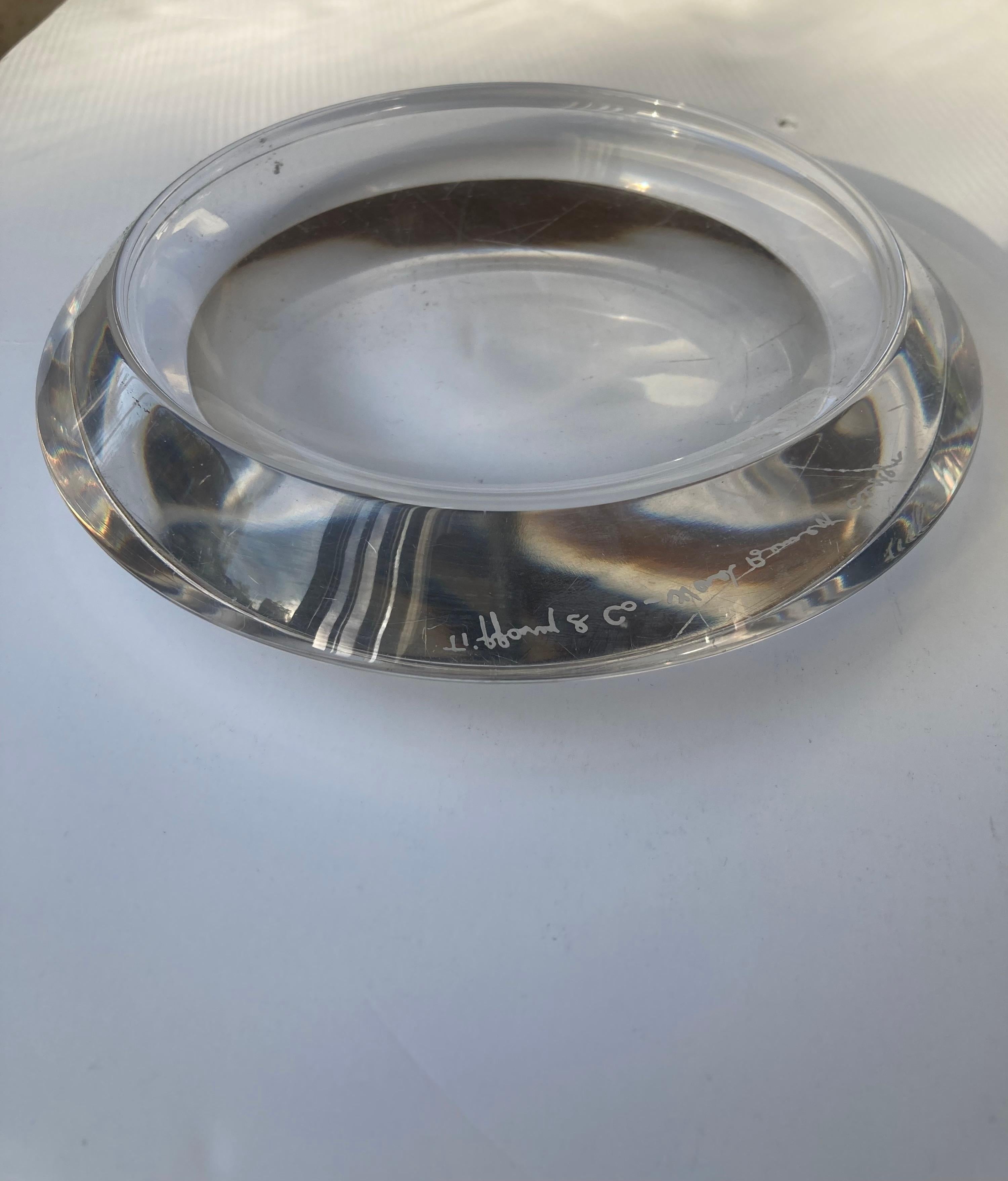 Ward Bennett bowl/ Vide - Poche  clear glass for Tiffany Co .Signed  In Good Condition For Sale In Los Angeles, CA