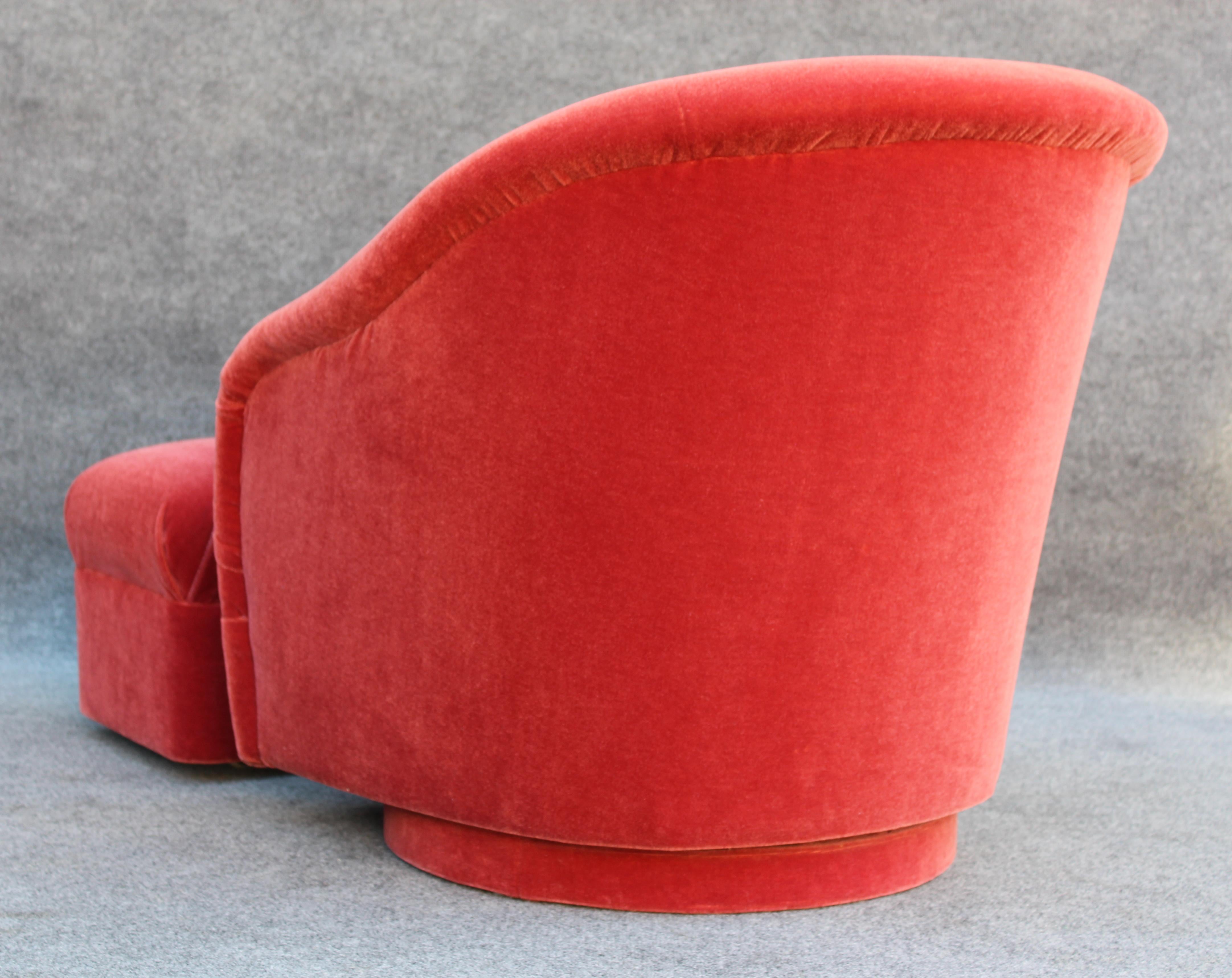 Ward Bennett Brickel Red Mohair Upholstered Swivel Tub Lounge Chair With Ottoman For Sale 4