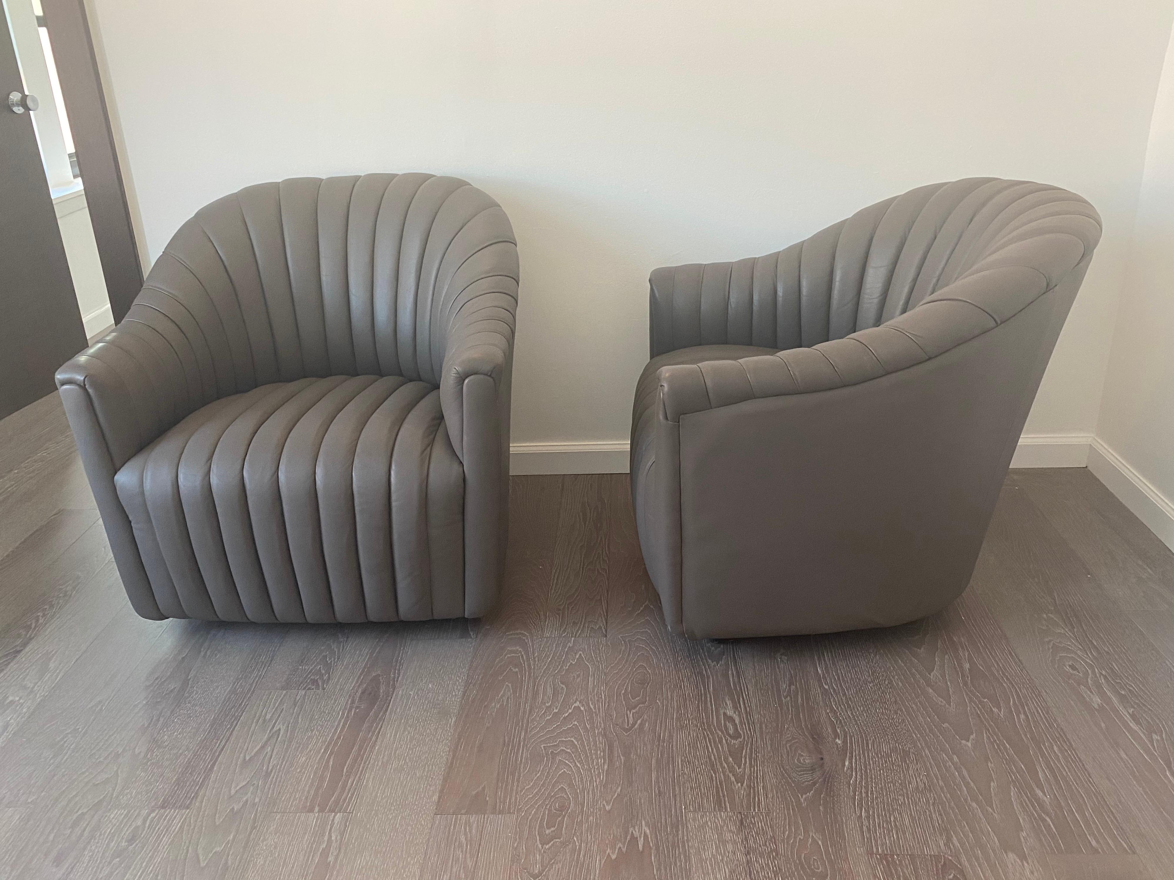 Ward Bennett Channel Club Leather Chairs, 1970s For Sale 1