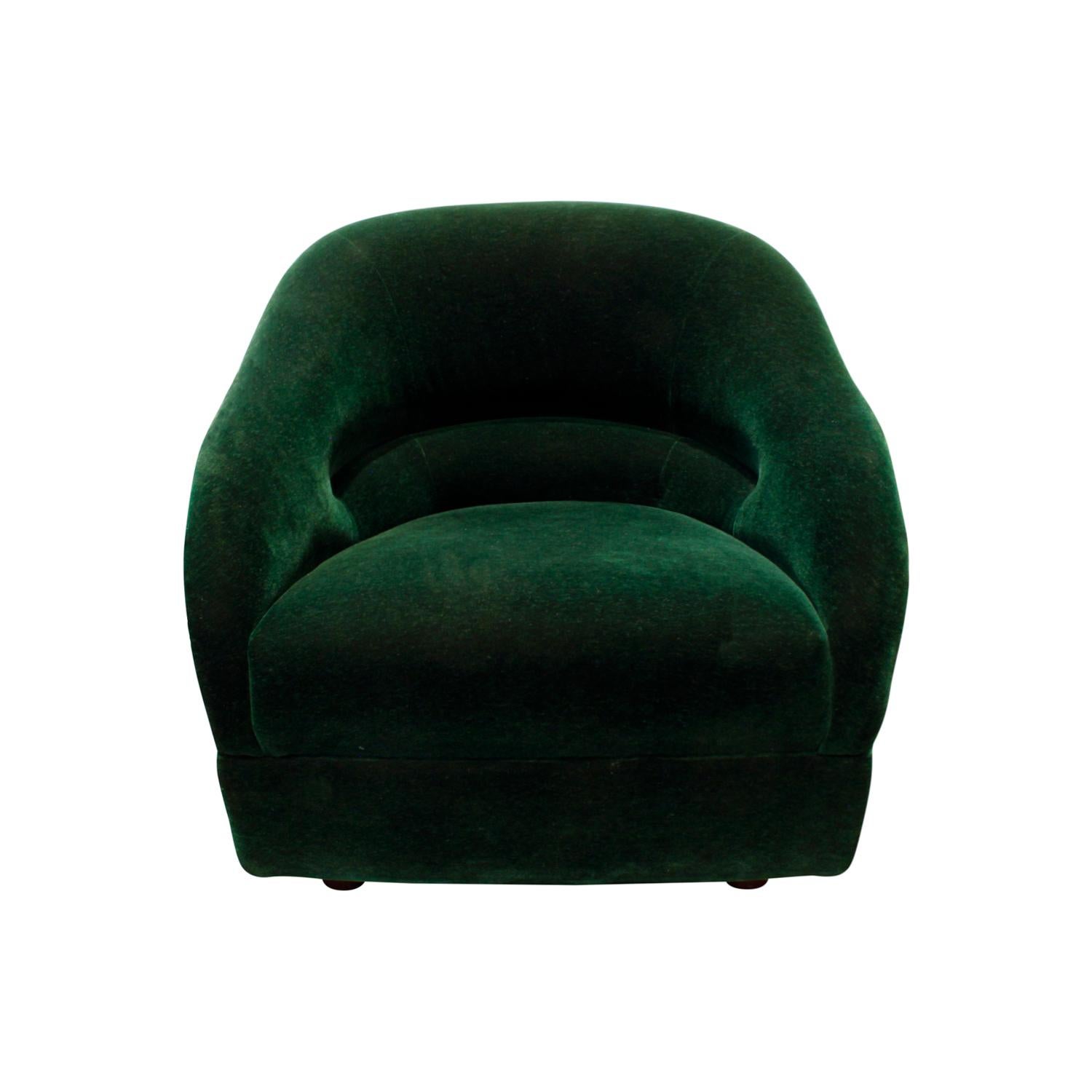 Pair of lounge chairs model no.Q2083 with pleated back on recessed mahogany legs upholstered in green velvet by Ward Bennett for Brickel Associates, American 1960s. Label on the bottom reads “Ward Bennett Designs for Brickel Associates”. These