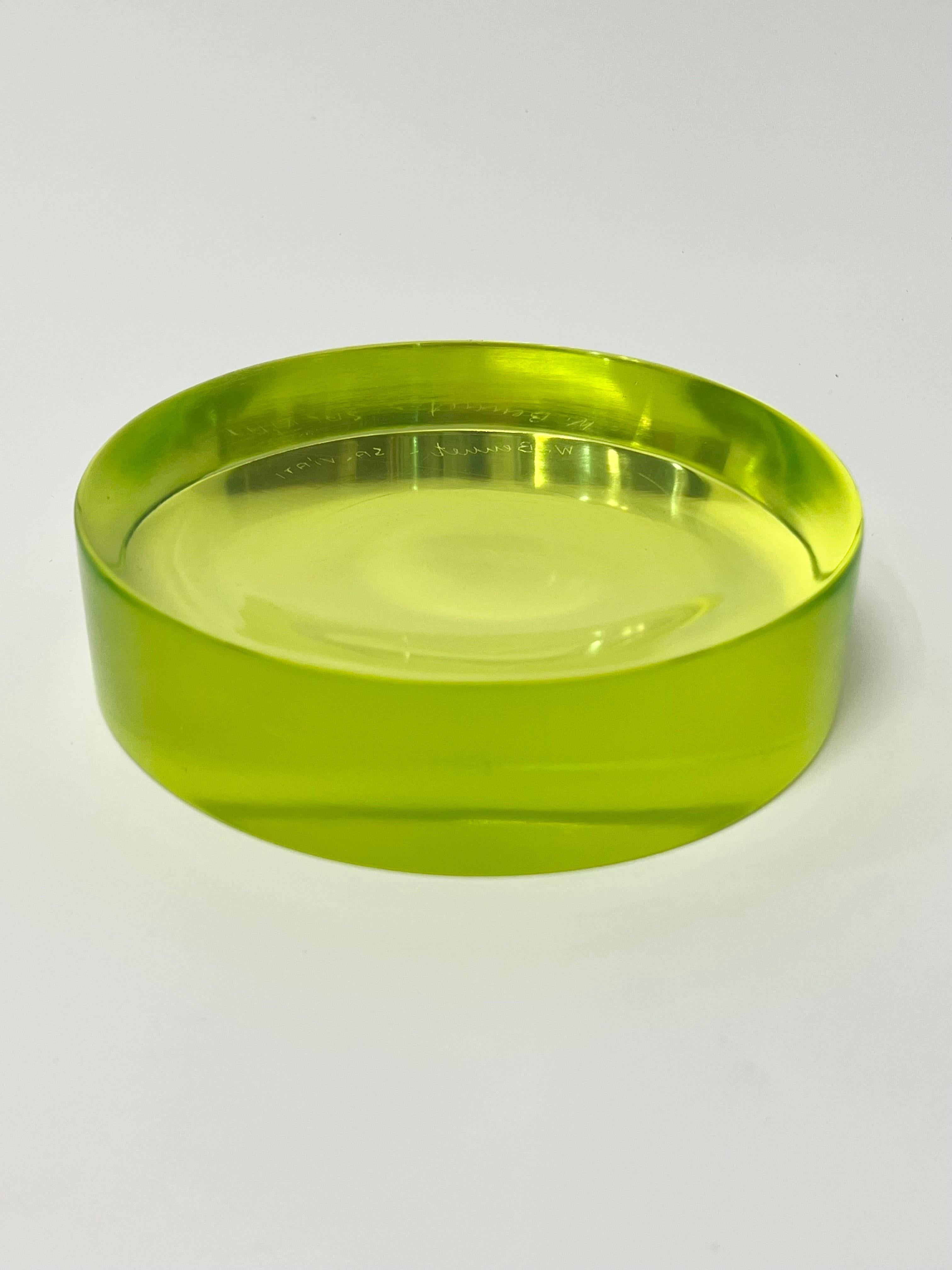 This is a very unique and rare colored concave glass dish designed by famous industrial designer, Ward Bennett c1964. Mainly known for his iconic furniture designs, Bennett also did a handful of passion projects, including this particular glass