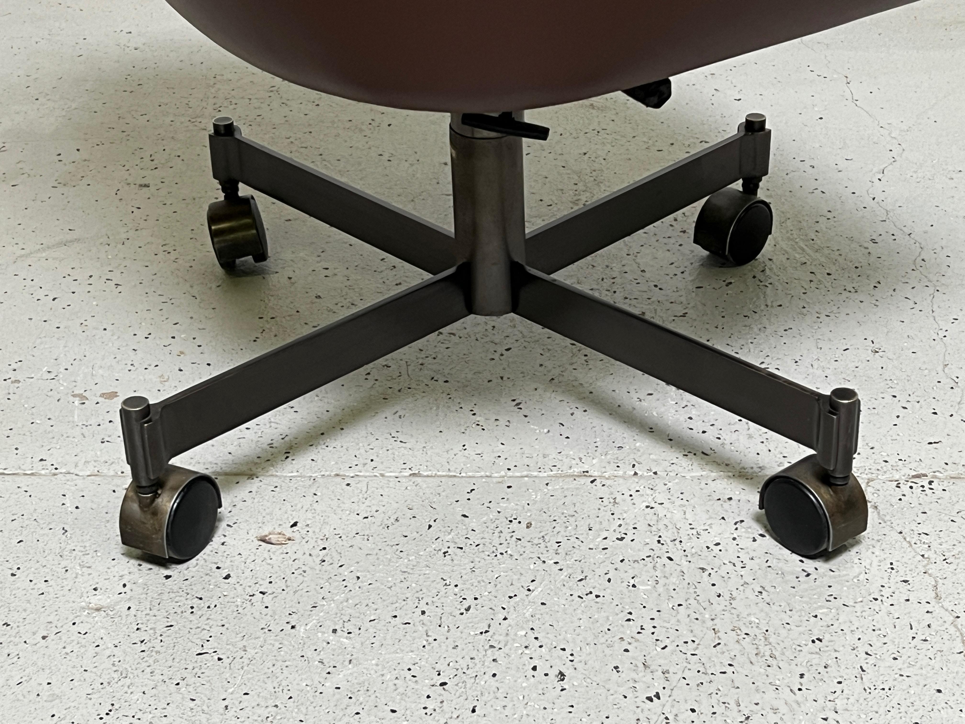 Ward Bennett Desk Chair in Leather with Bronze Base 7