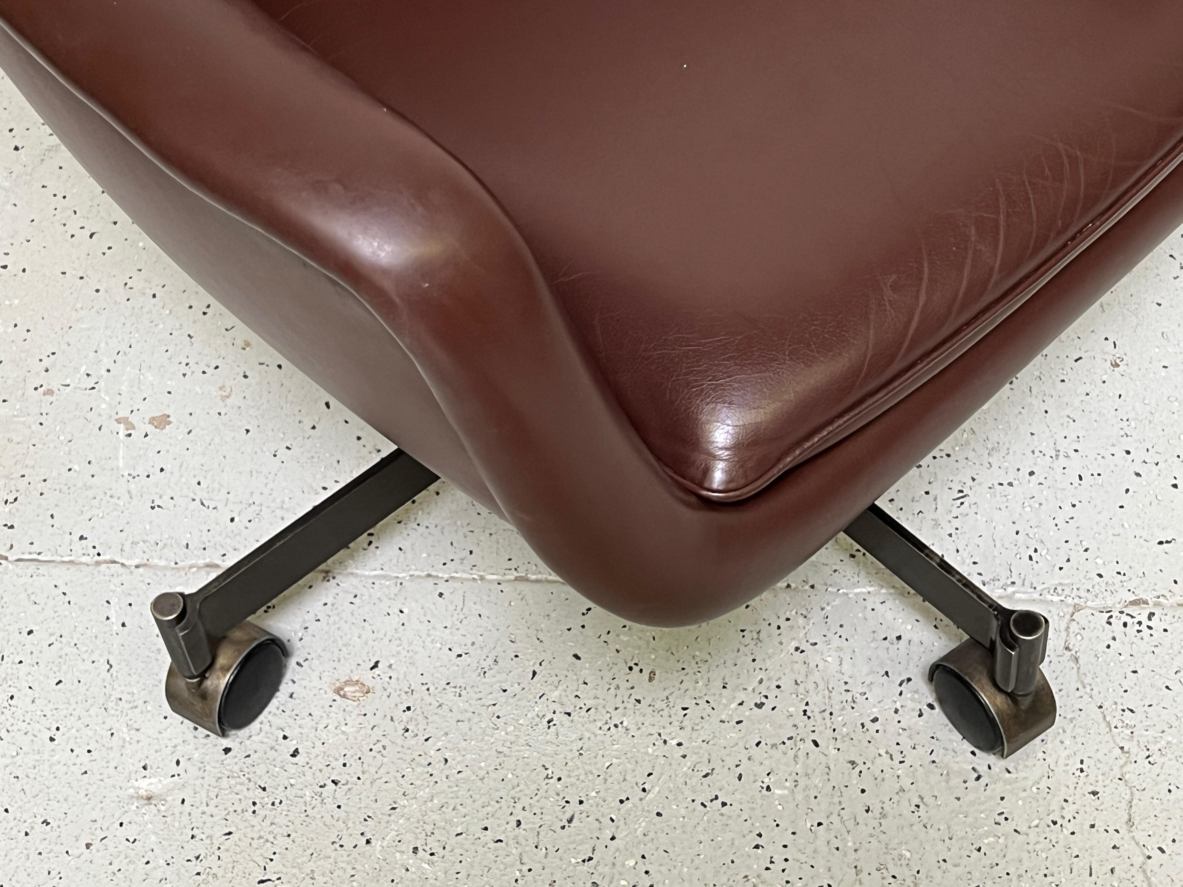 Ward Bennett Desk Chair in Leather with Bronze Base 8