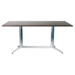 Base de escritorio o mesa Ward Bennett para Lehigh Leopold