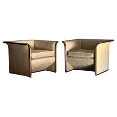Paire de fauteuils club postmodernes Ward Bennett pour Brickel Associates