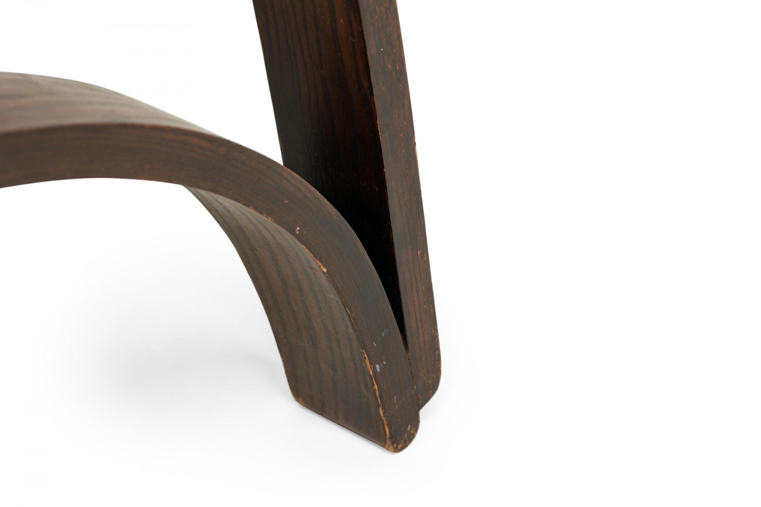 Ward Bennett für Brickel Associates Steam Bent Ash Upholstered Chaise Lounge (Asche) im Angebot
