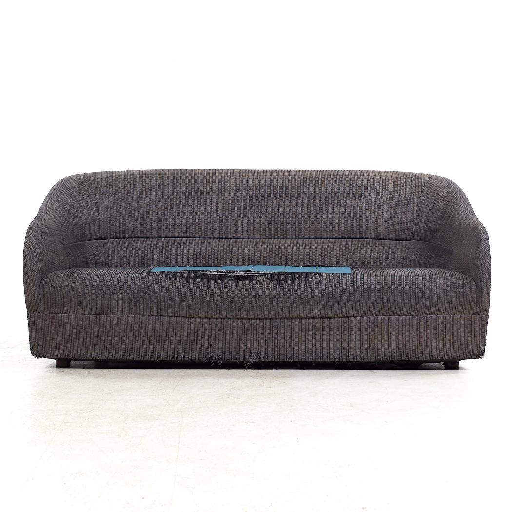 Ward Bennett for Brickel Sofa

This sofa measures: 69 wide x 31 deep x 30 inches high, with a seat height of 15 and arm height of 22 inches

About Photos: We take our photos in a controlled lighting studio to show as much detail as possible. We do