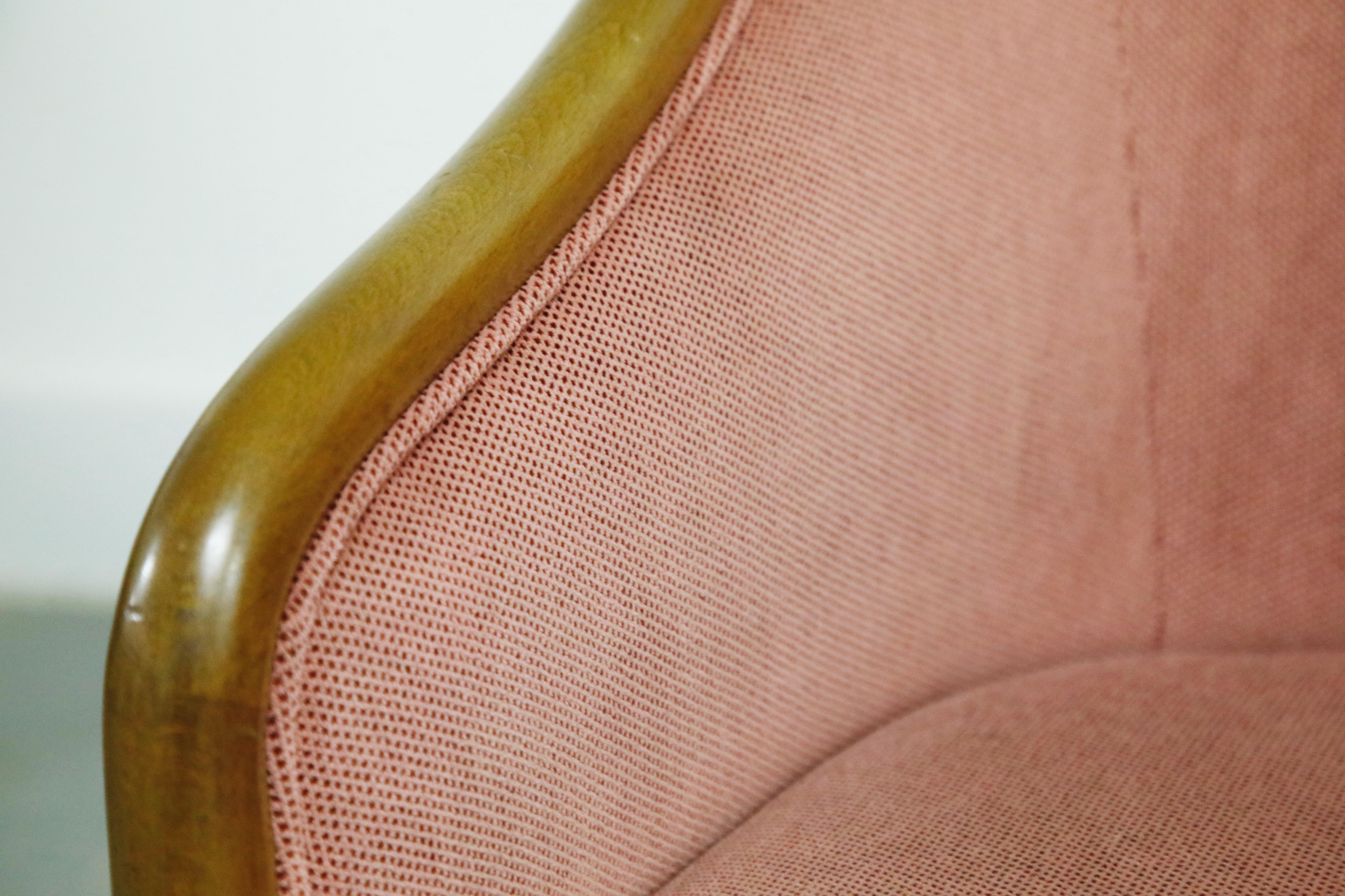 Ward Bennett for Brickell Associates Pink Velvet Dining Armchairs, circa 1970 5
