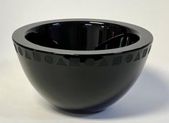 Ward Bennett para Sasaki Cuenco moderno de cristal negro