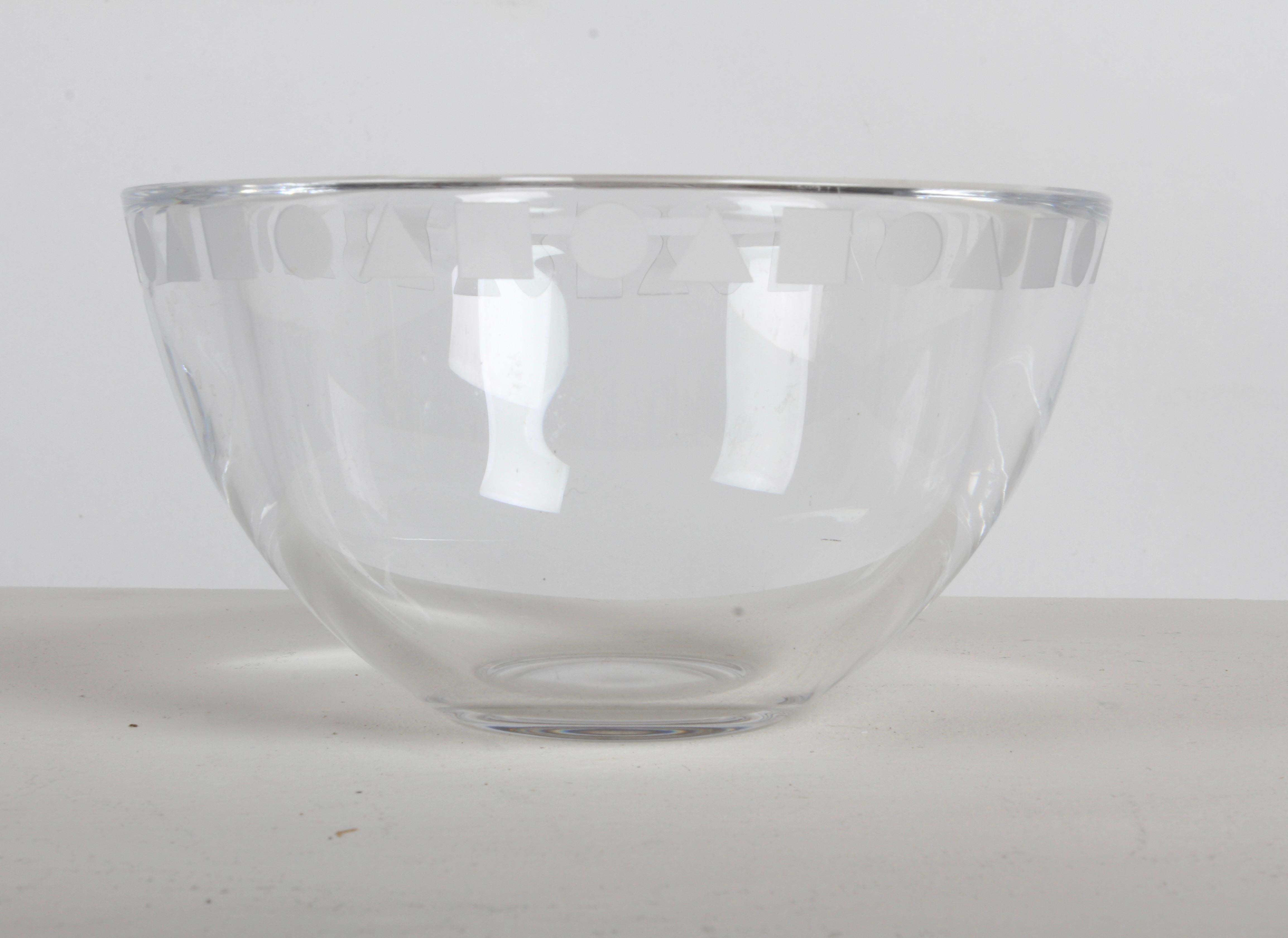 Post-Modern Ward Bennett for Sasaki Japan - Crystal bowl Sengai's Picture of the Universe For Sale