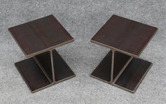 The Bennetts Inspired Pair I-Beam Steel Enameled Side or End Tables Mid-Century (Paire de tables d'appoint ou de chevet en acier émaillé)