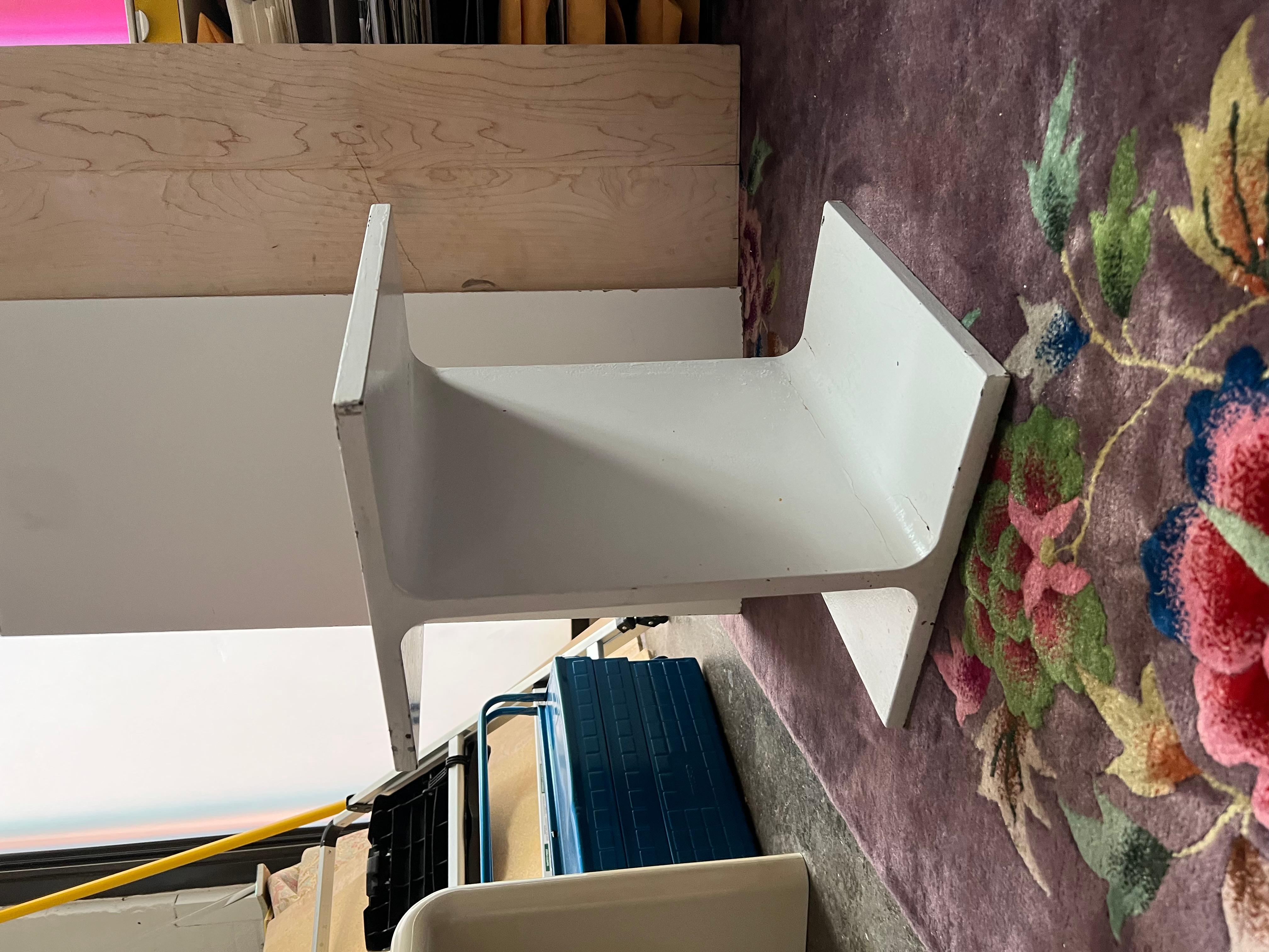 Acier Table et tabouret Ward Bennett Modern White 3078 en I-Beam pour Brickell, C. 1969, États-Unis en vente