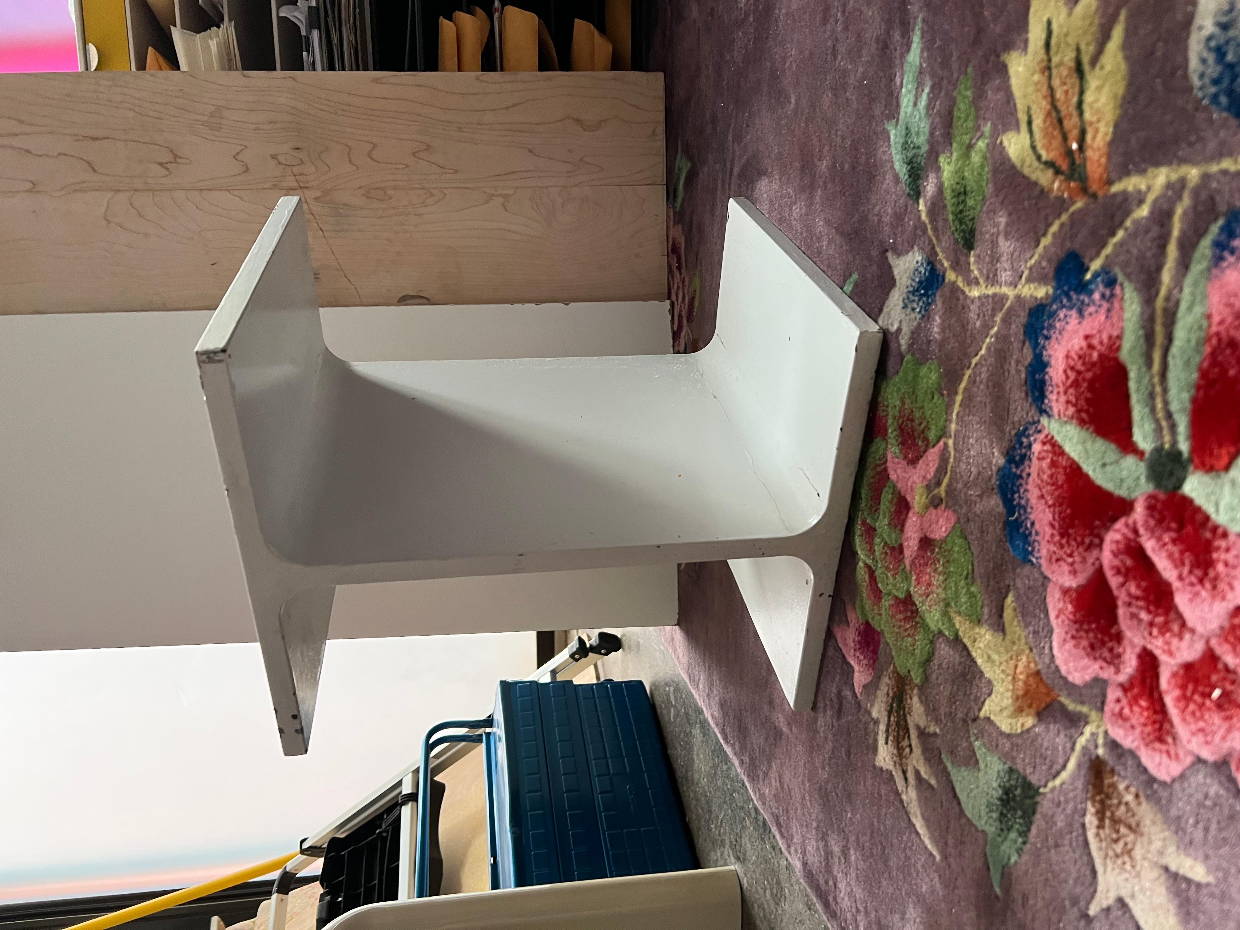 Table et tabouret Ward Bennett Modern White 3078 en I-Beam pour Brickell, C. 1969, États-Unis en vente 1